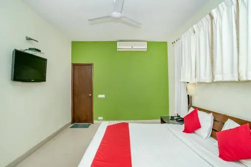 Bedroom, Bed in Super Hotel O Petunia Boutique Hotel