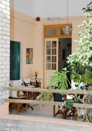 Avra Hotel