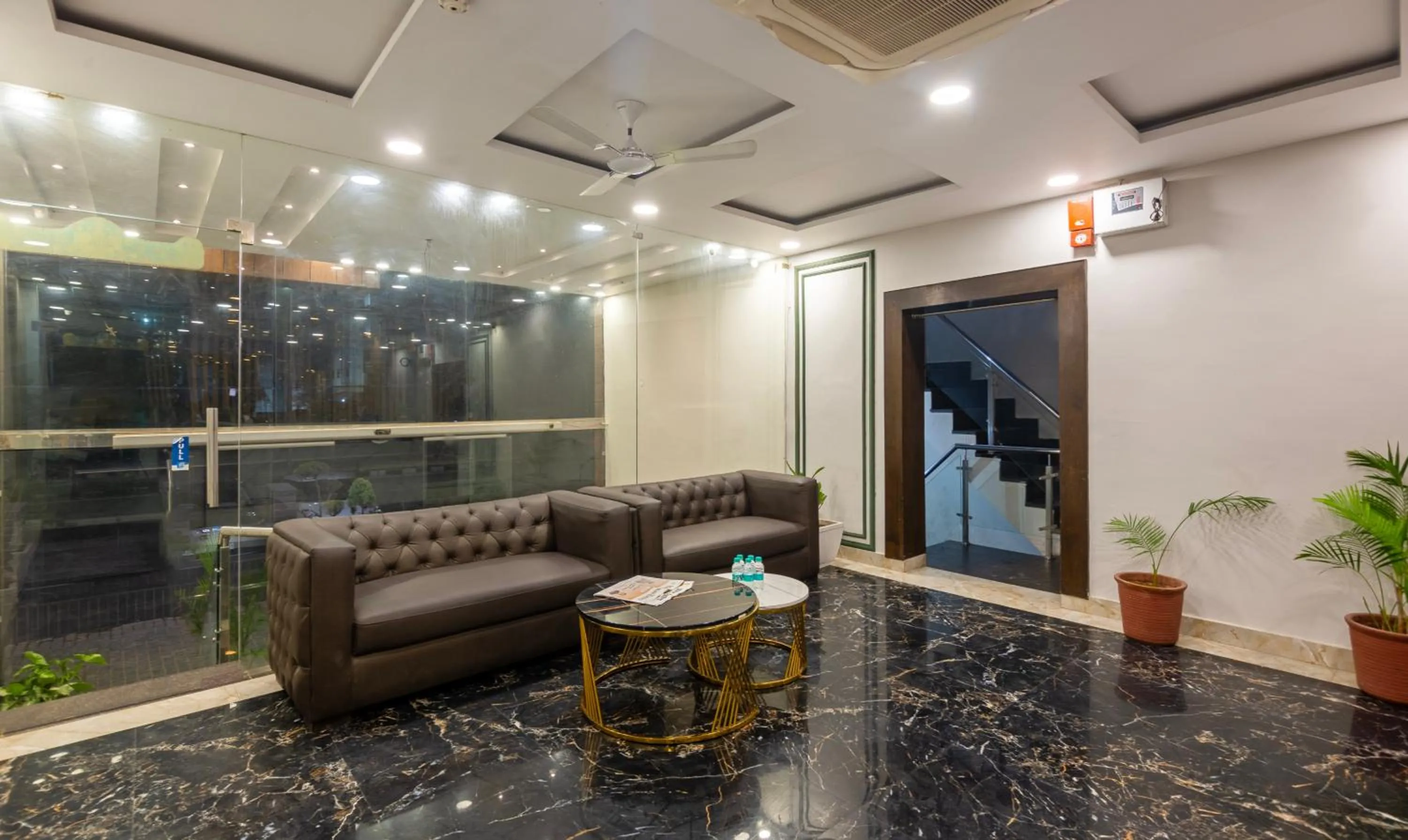 Seating area in Treebo JD Residency Mohali