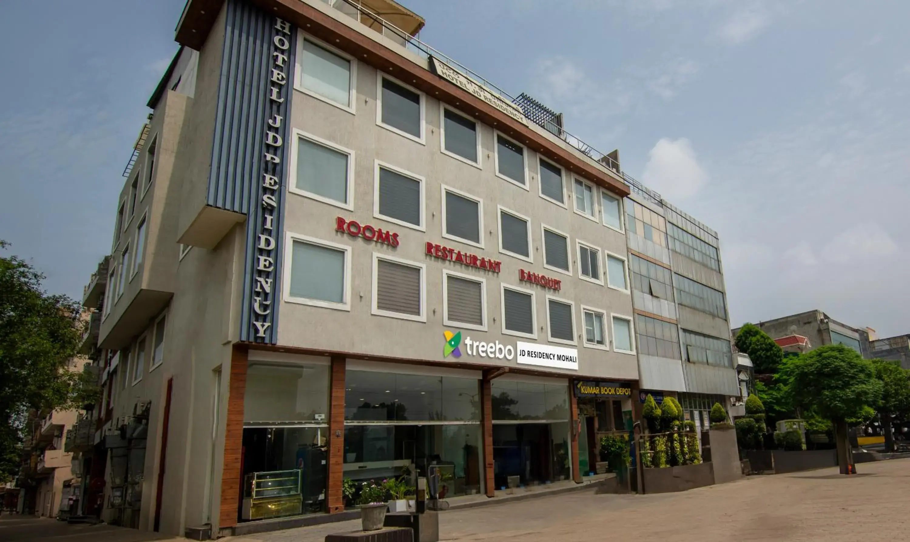 Property building in Treebo JD Residency Mohali Property building in Treebo JD Residency Mohali