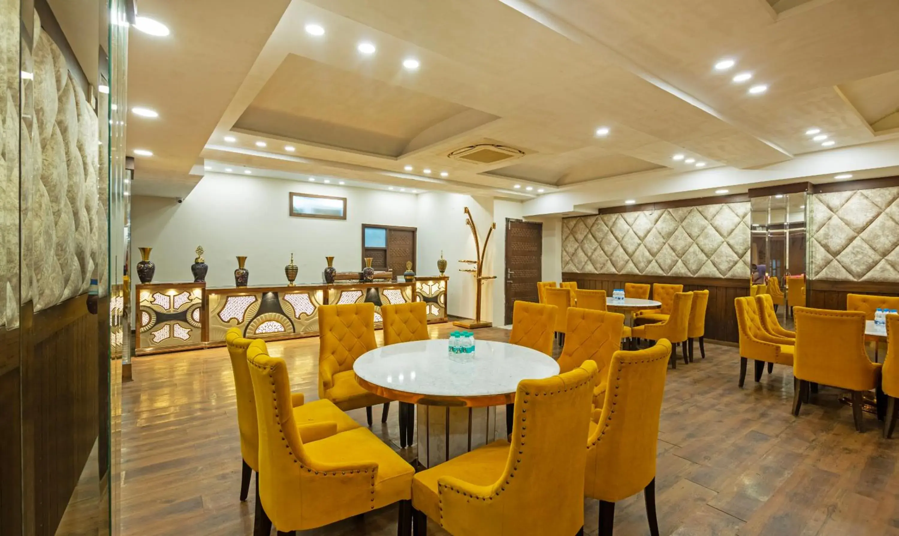 Restaurant/places to eat in Treebo JD Residency Mohali Restaurant/places to eat in Treebo JD Residency Mohali