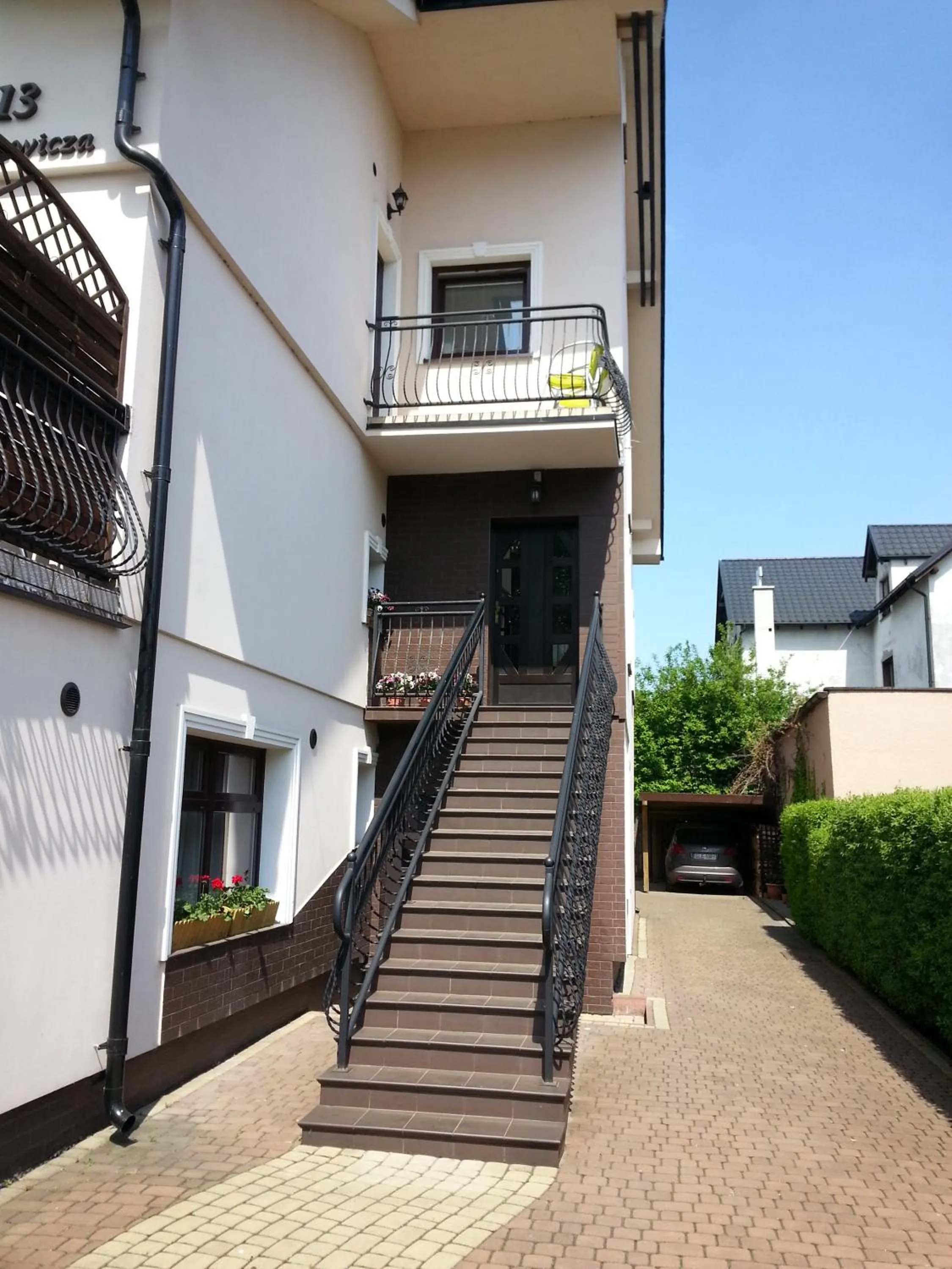 Property building in Villa Pod Dębem