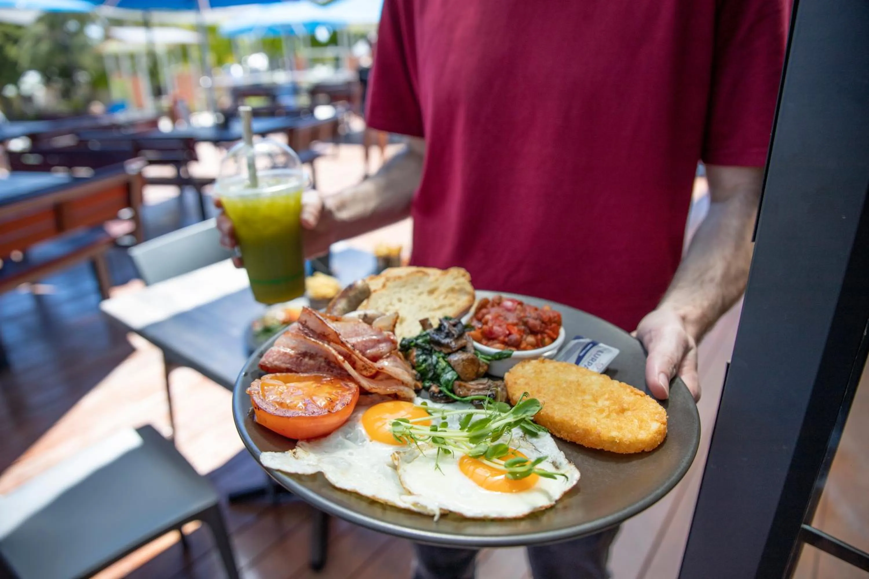 Food in Karrinyup Waters Resort