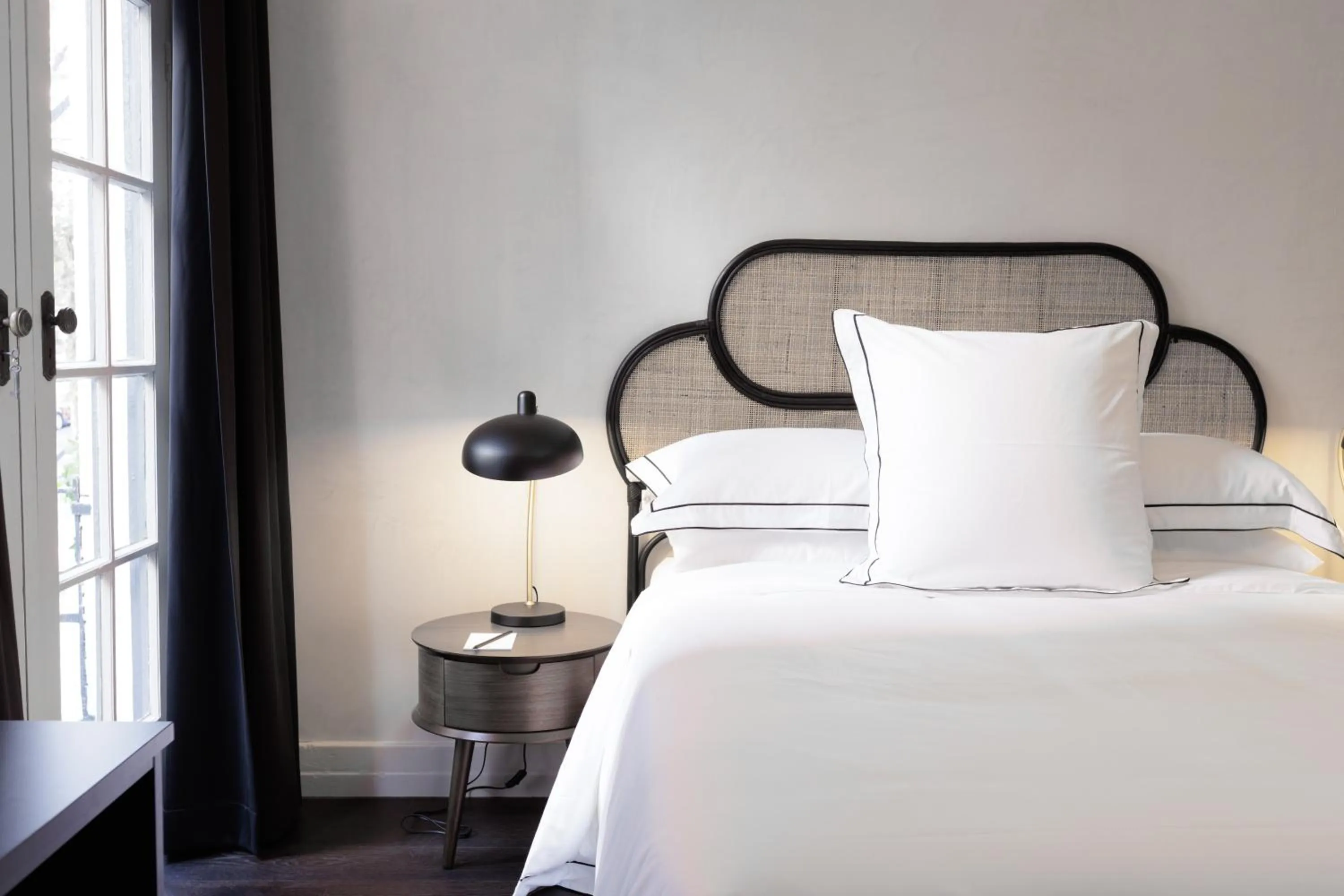 Bed in The Strand Hotel