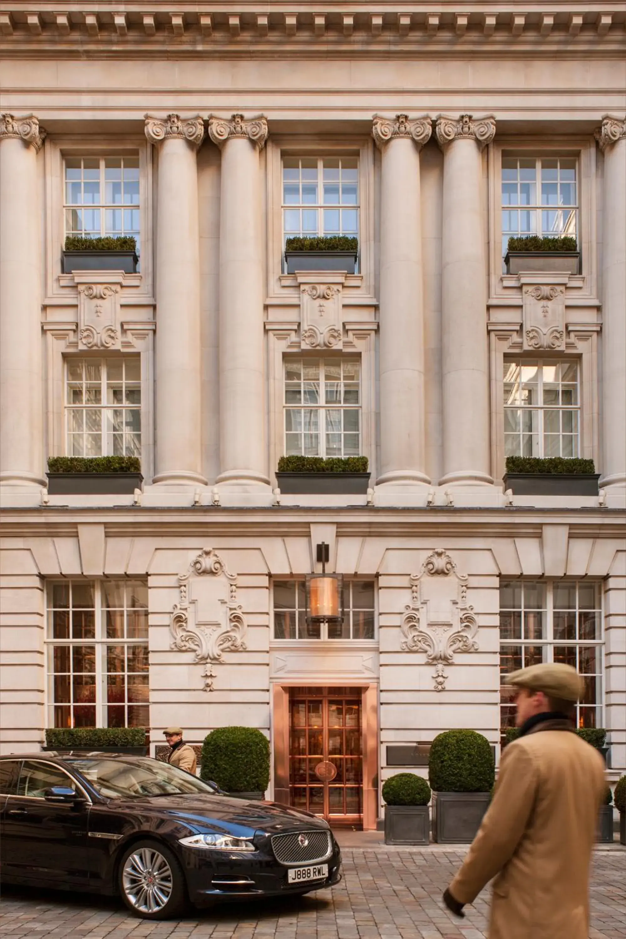 Facade/entrance, Property Building in Rosewood London