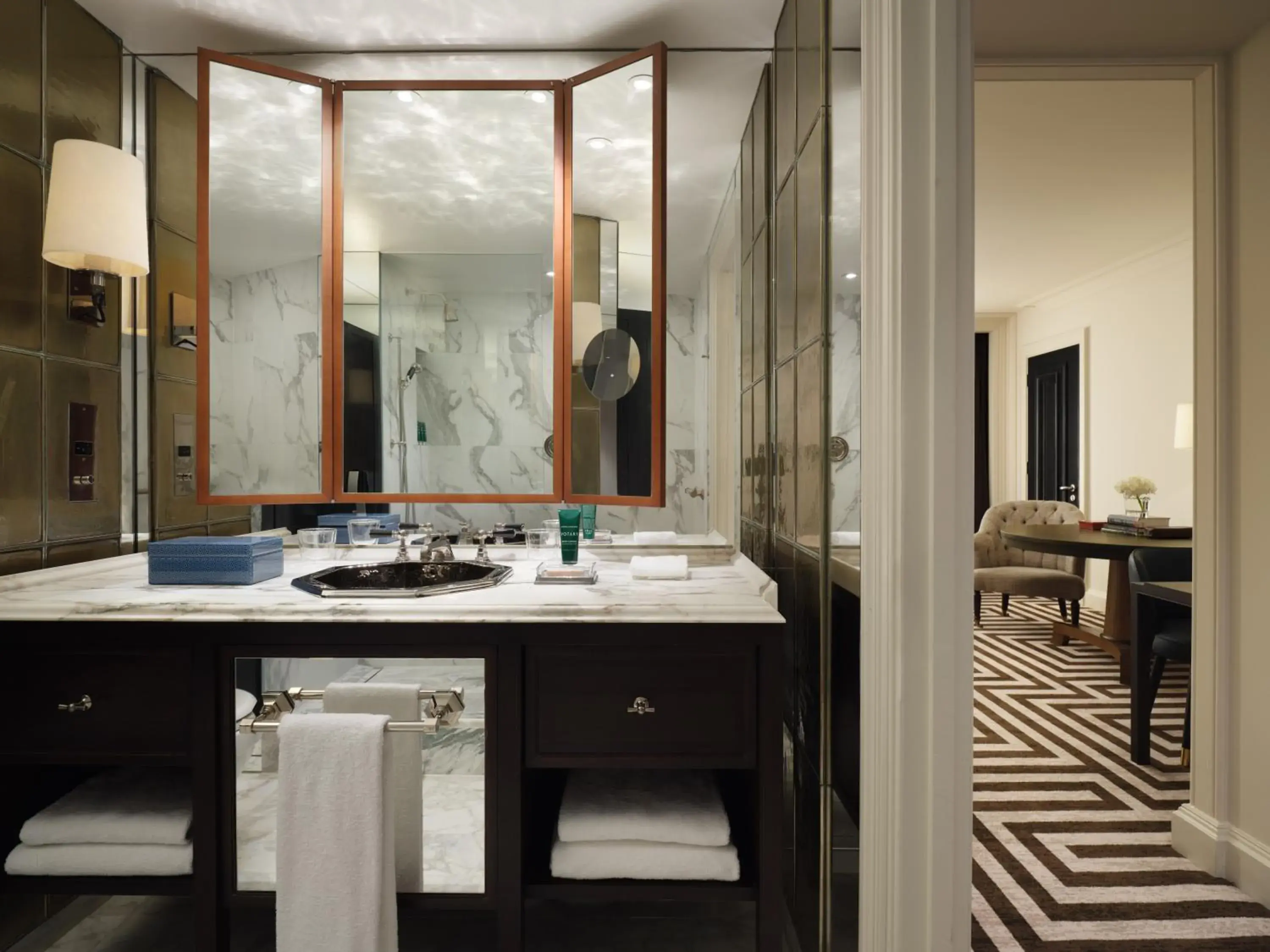 Bathroom in Rosewood London