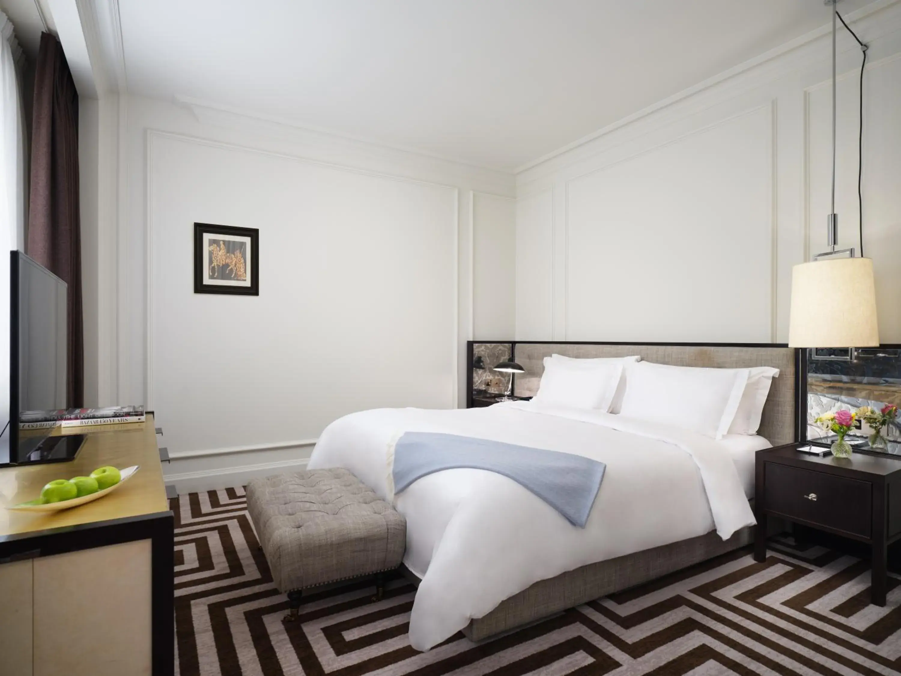 Bed in Rosewood London