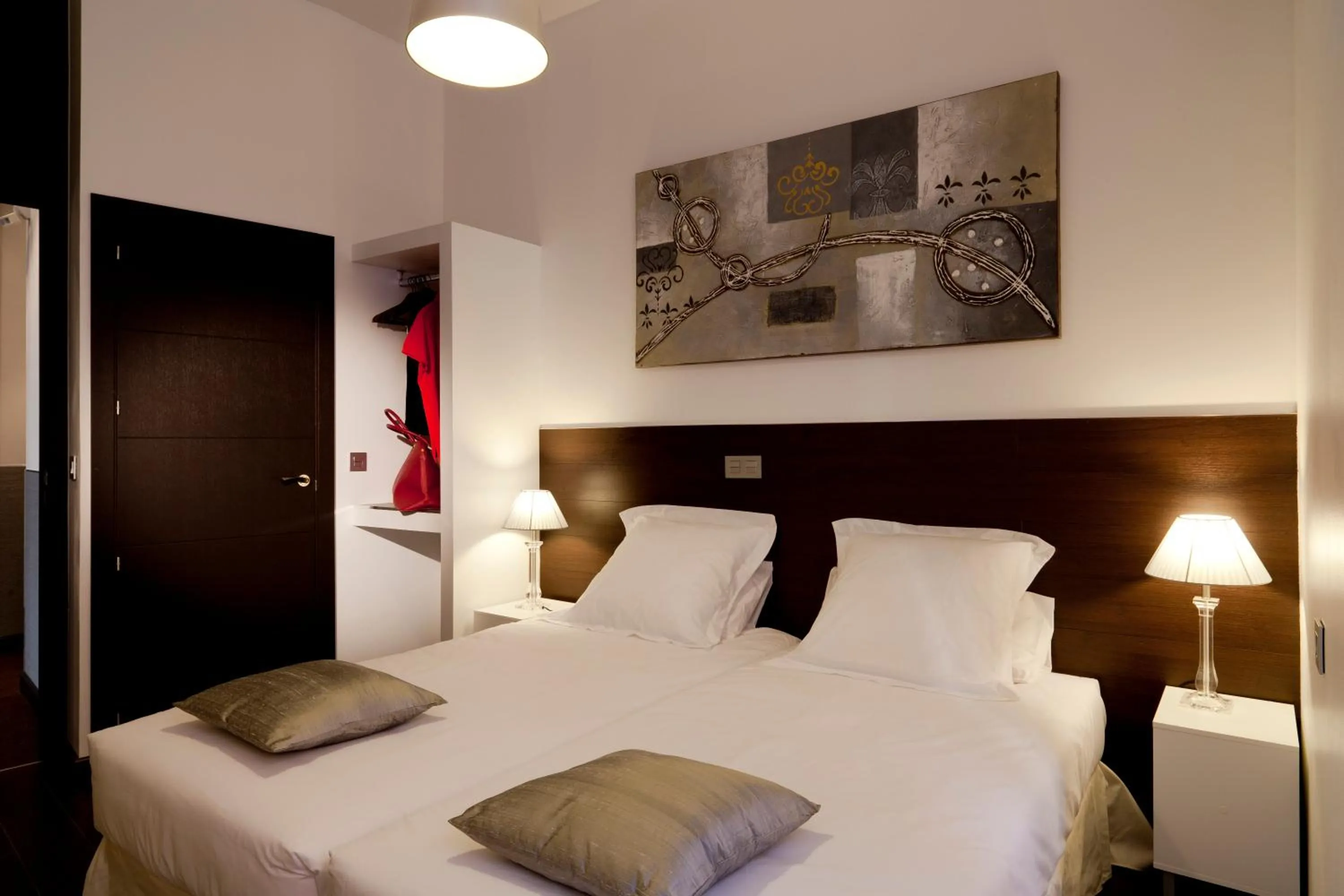 Bed in THC Latina Hostel