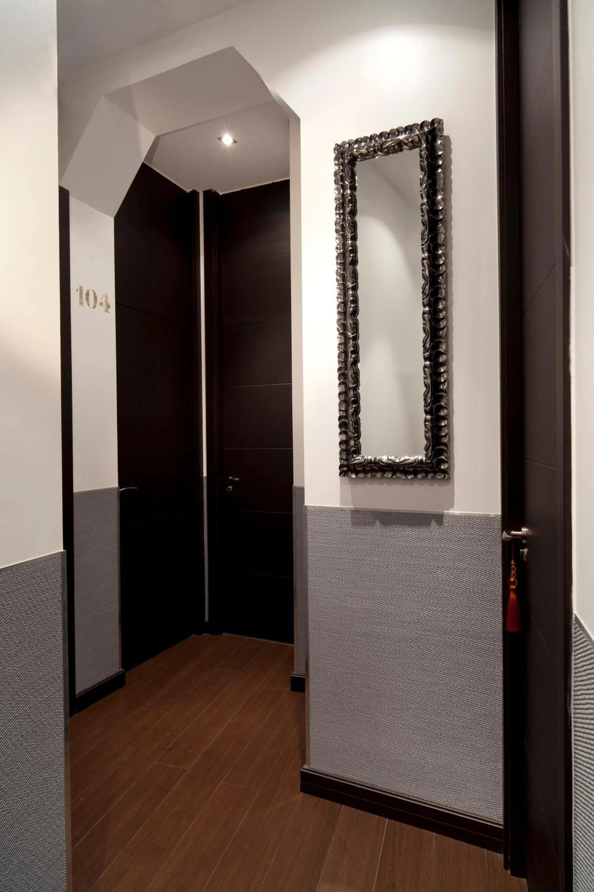 Decorative detail in THC Latina Hostel