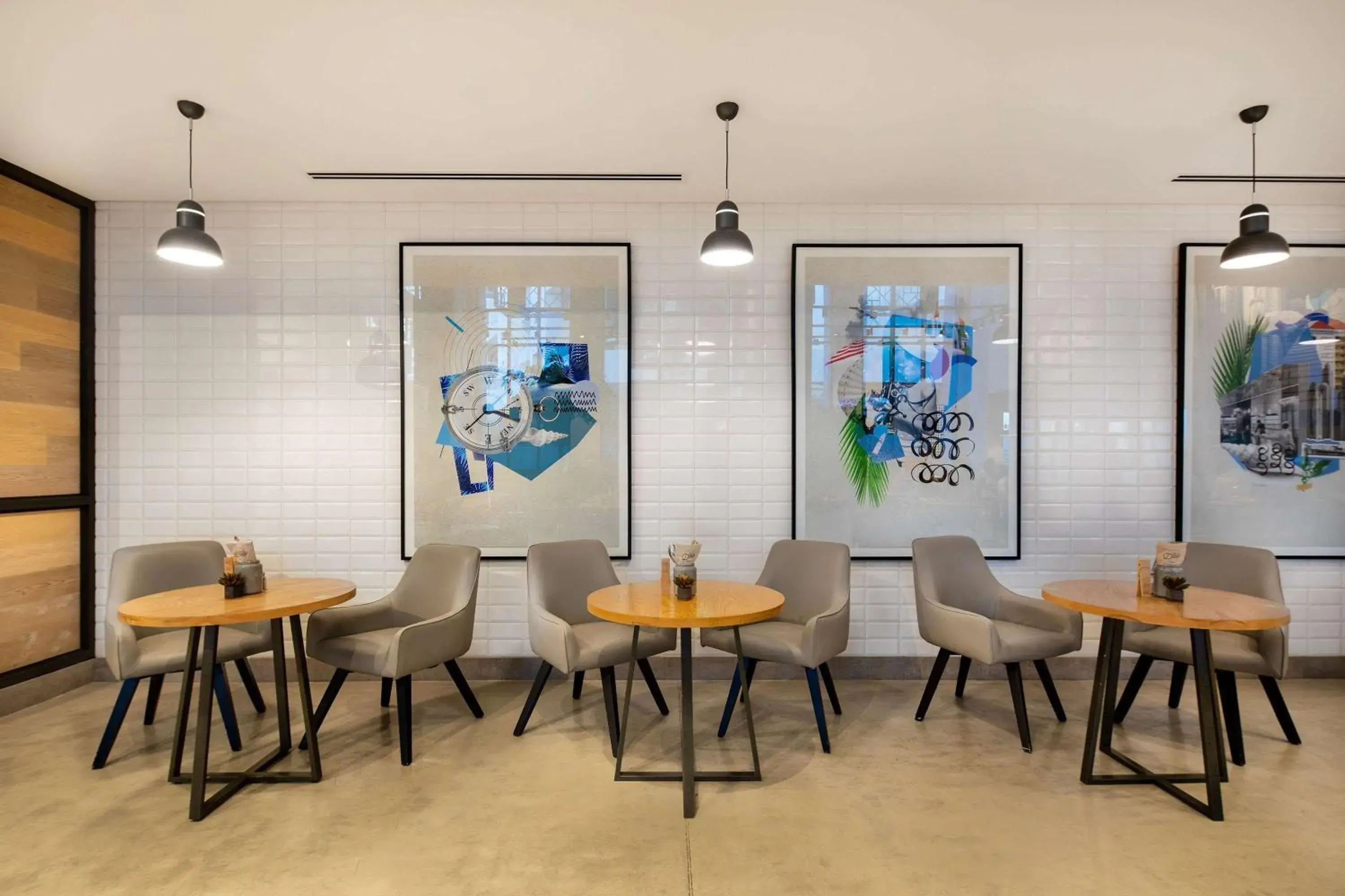 Restaurant/places to eat in Rove Dubai Marina Restaurant/places to eat in Rove Dubai Marina