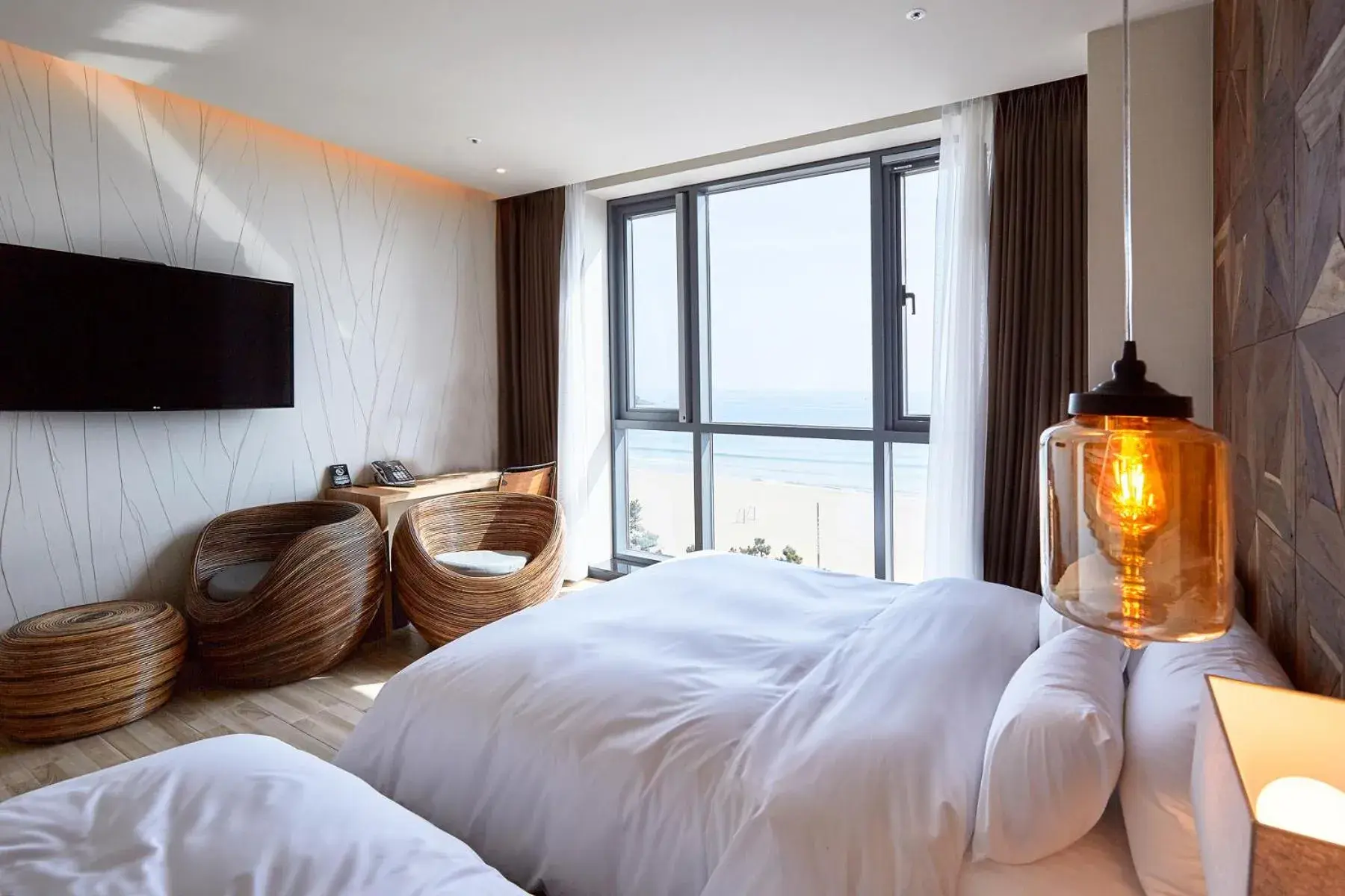 Deluxe Twin Room with Sea View in Hotel Laon Deluxe Twin Room with Sea View in Hotel Laon