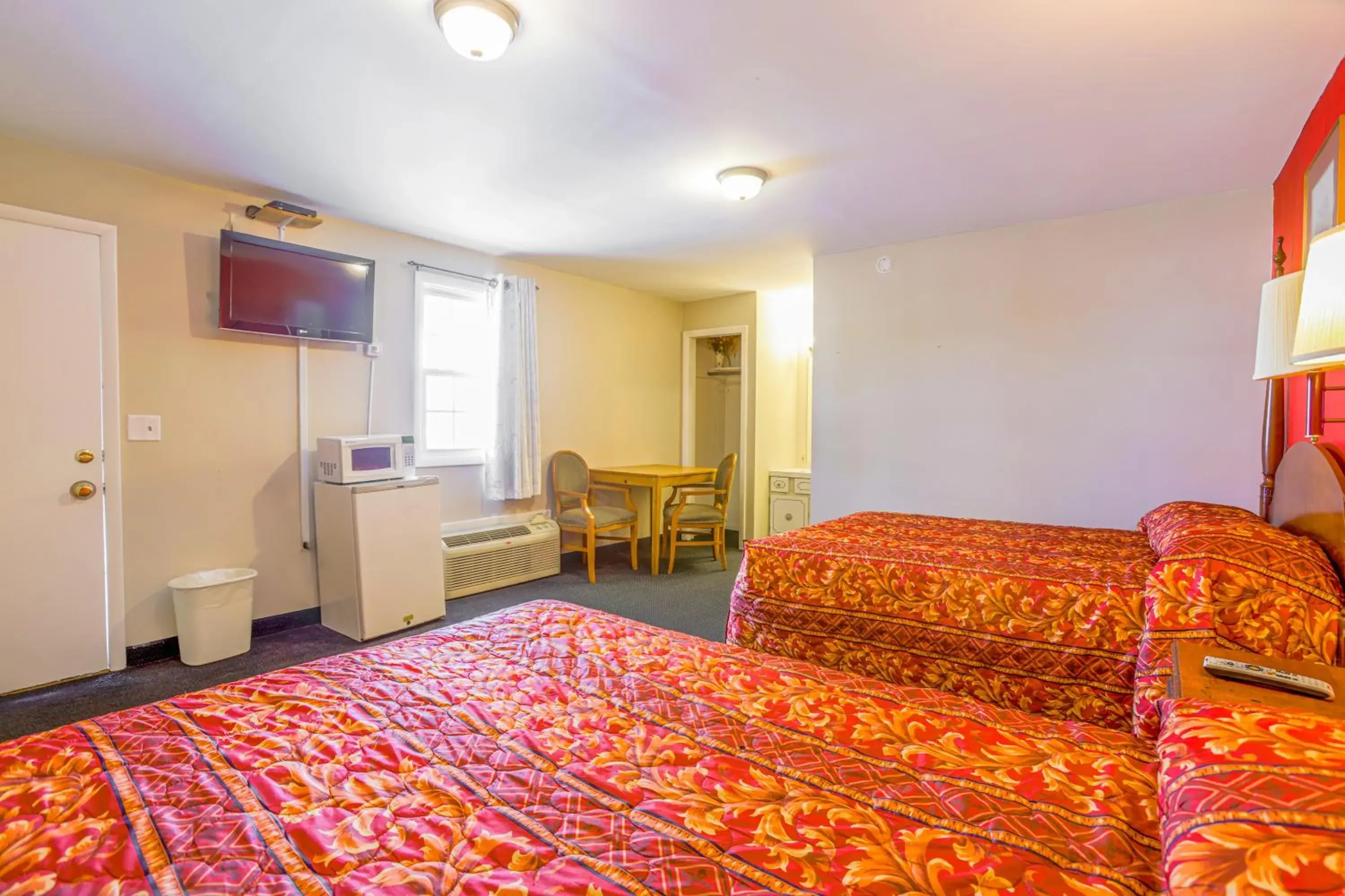 Bedroom in Dutch Motel Palmyra Bedroom in Dutch Motel Palmyra