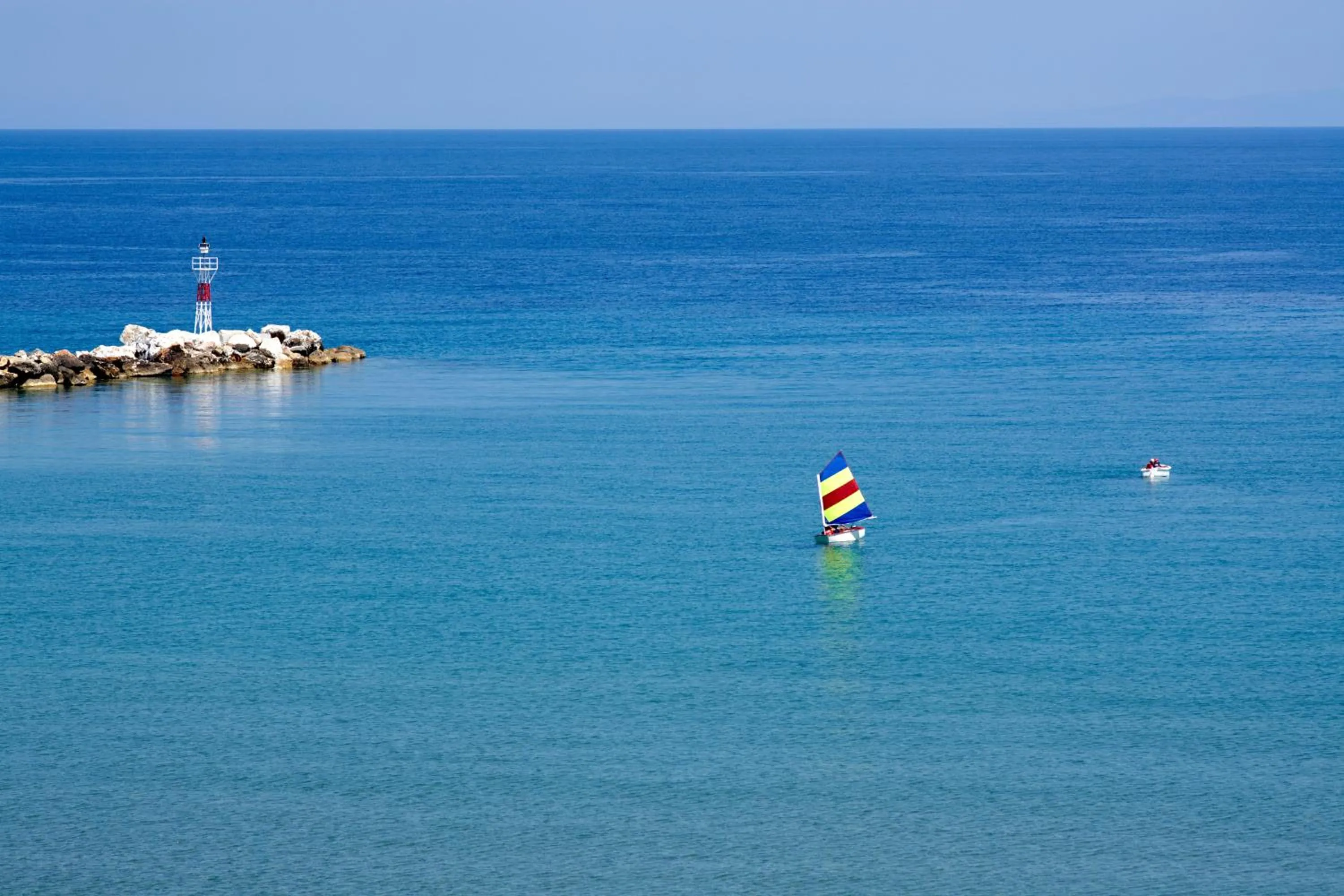 Beach in Samaina Inn