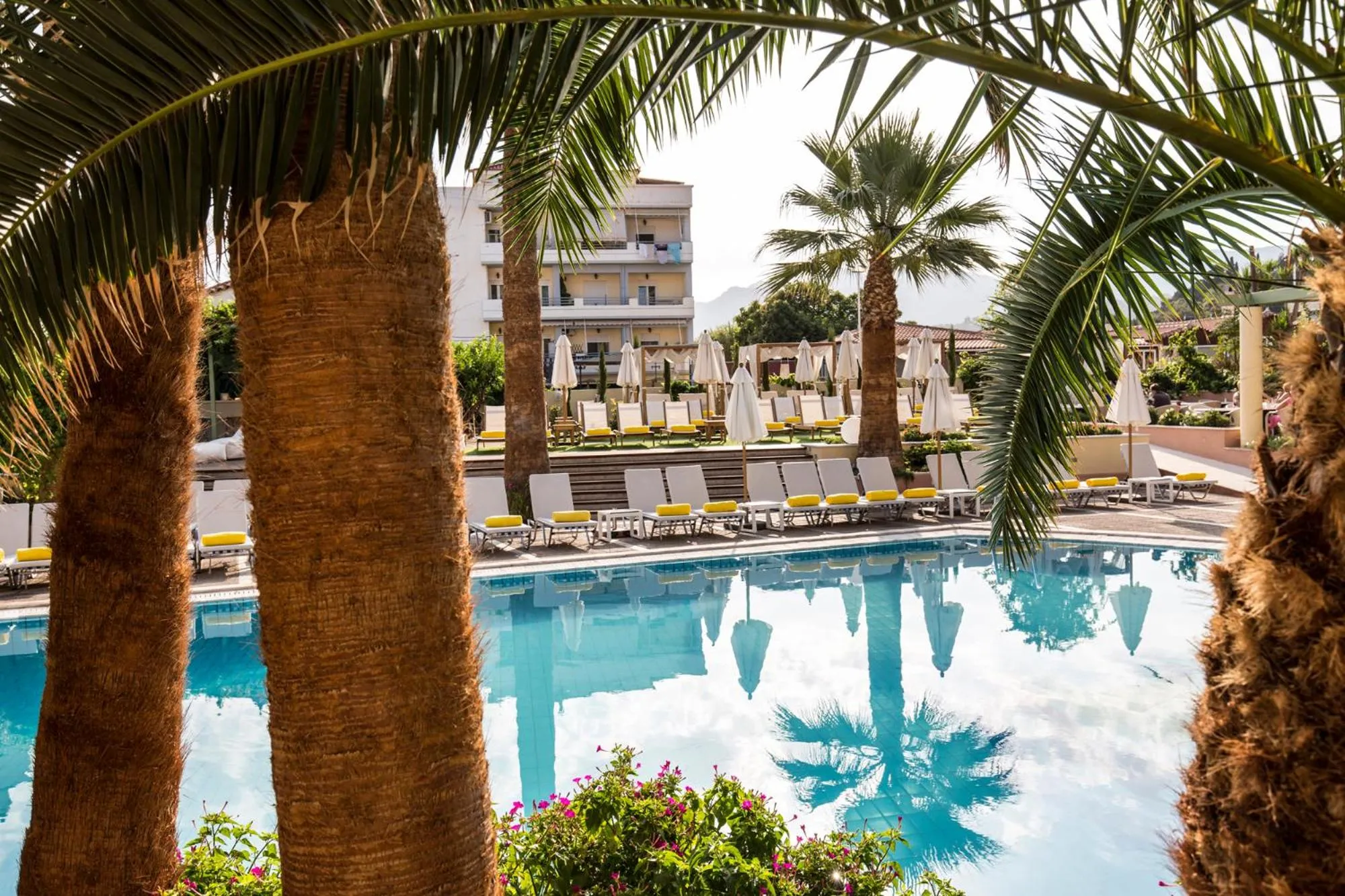 Pool view in Samaina Inn