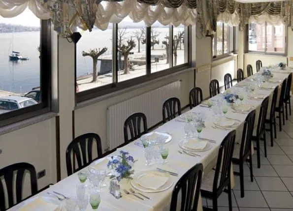 Restaurant/places to eat in Lago Maggiore