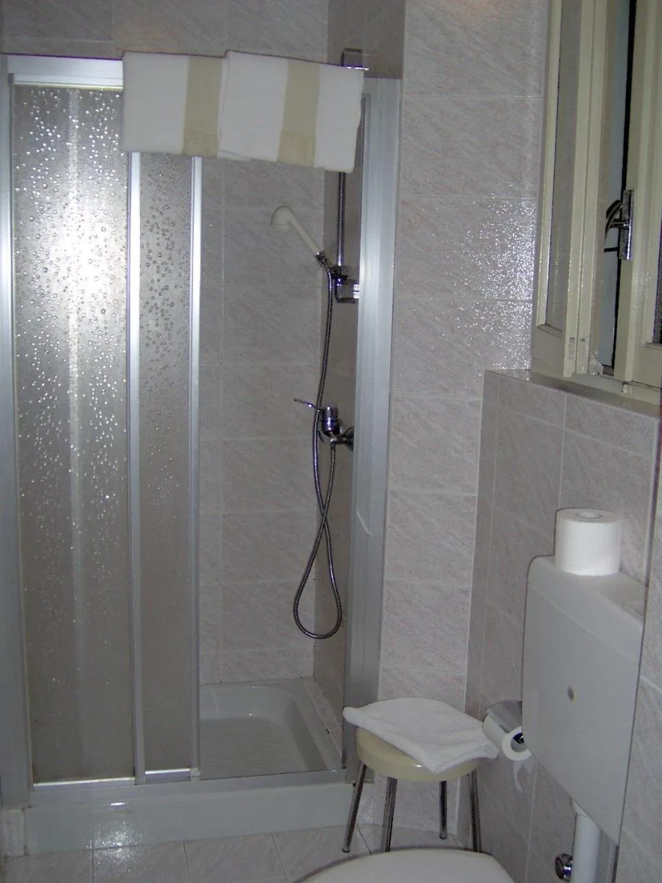 Bathroom in Lago Maggiore