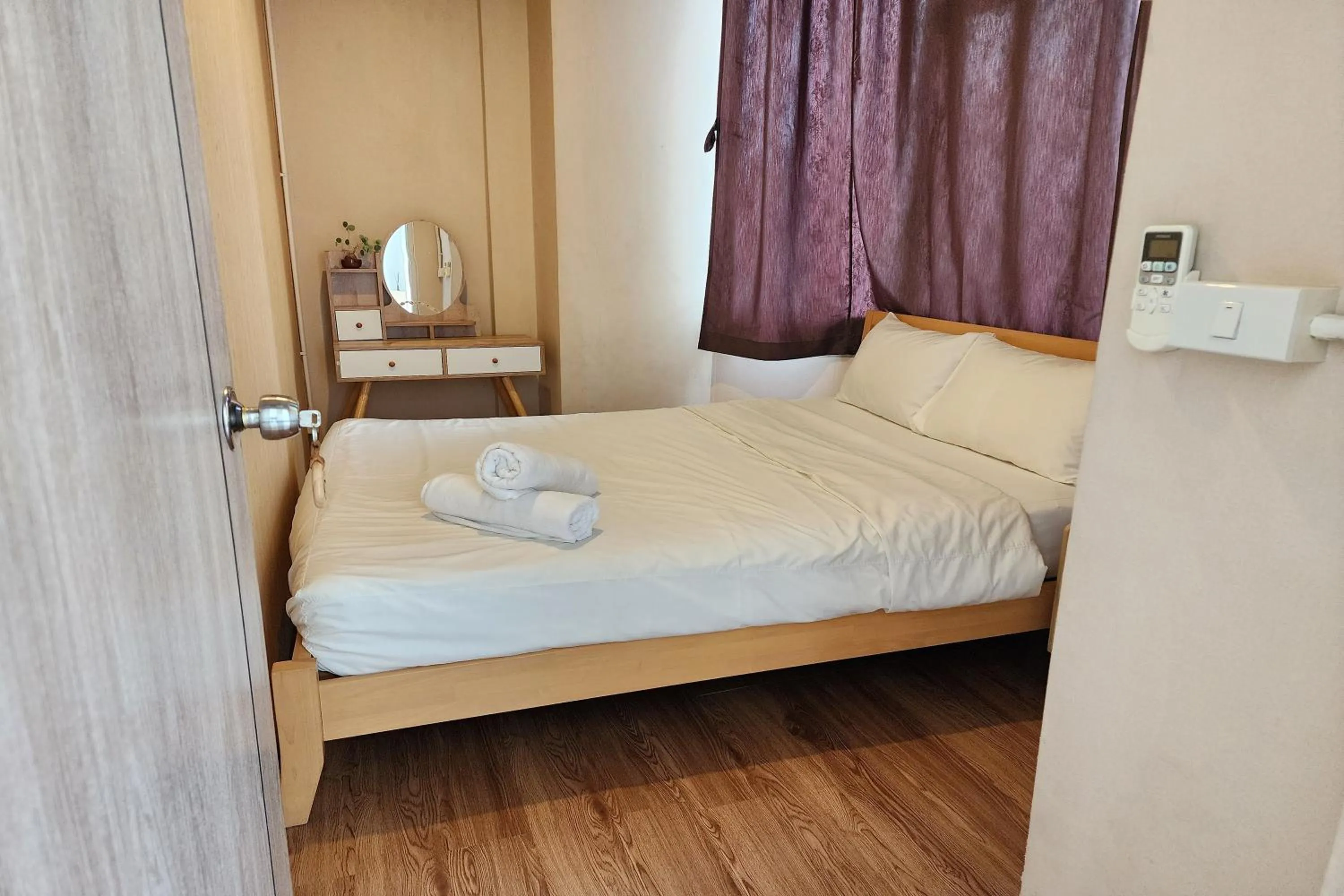 Bedroom, Bed in Ease Hostel