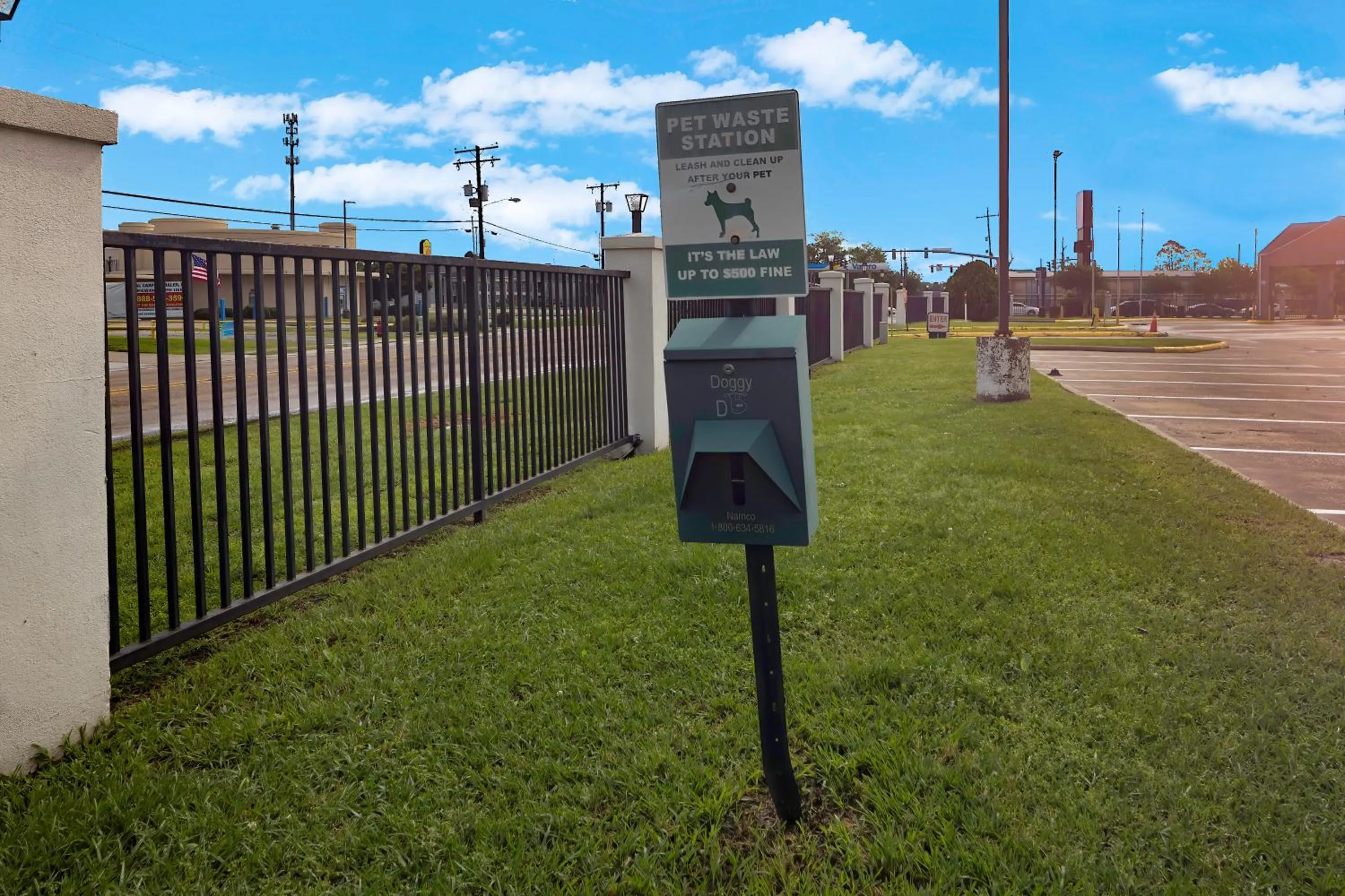 Parking in Motel 6 Lake Charles, LA
