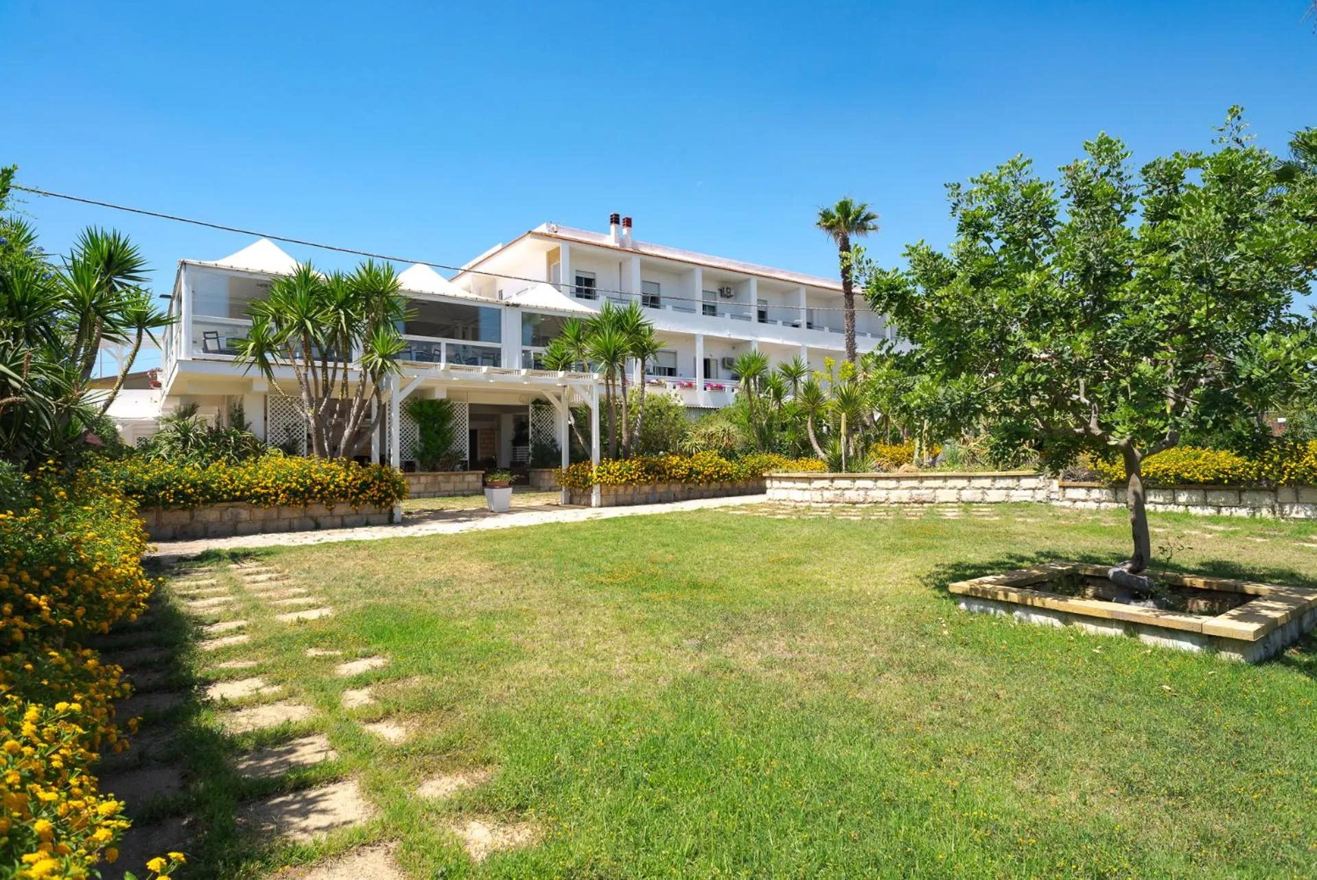 Garden in Hotel Jonio