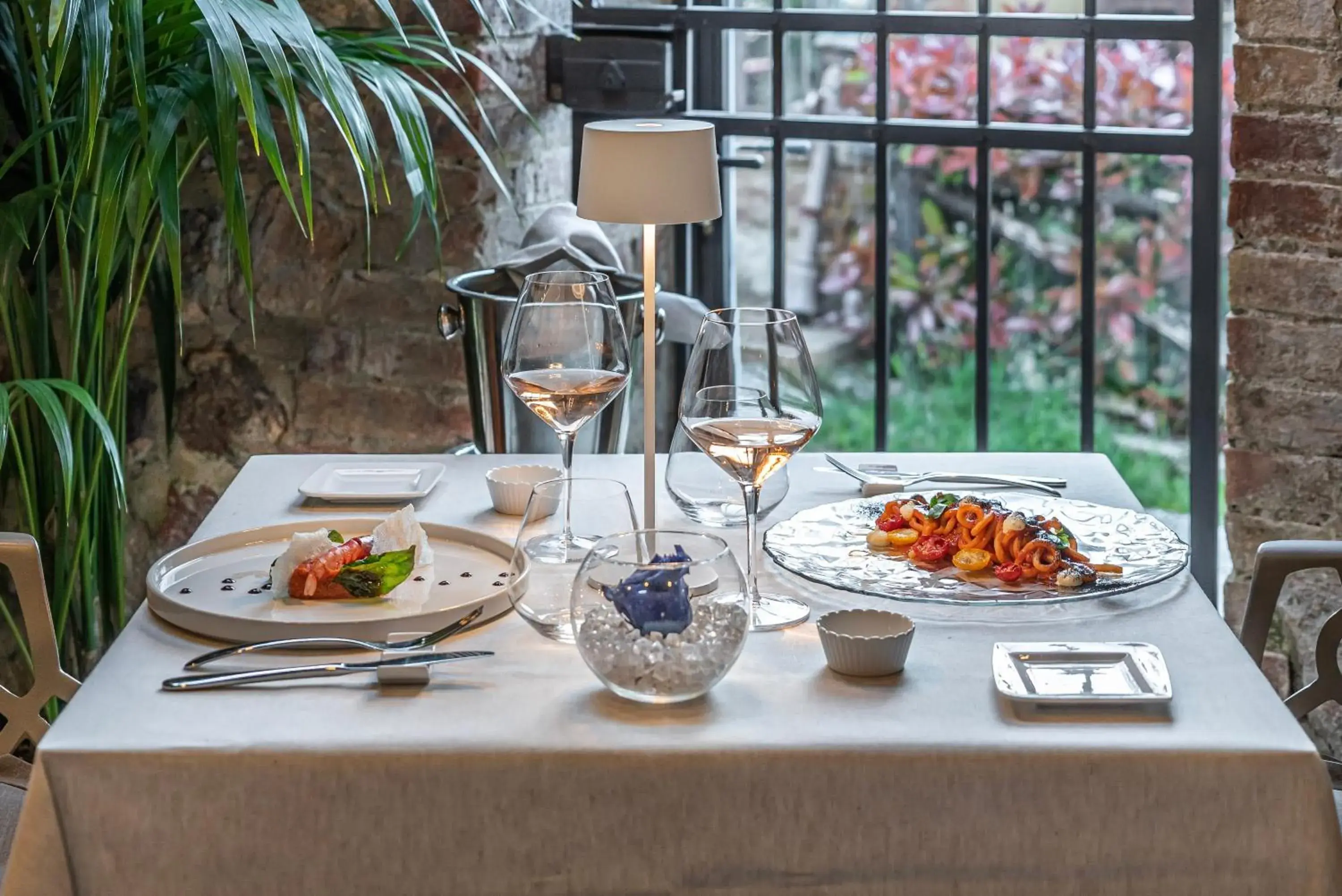 Restaurant/places to eat in Relais Le Macine Di Stigliano Restaurant/places to eat in Relais Le Macine Di Stigliano