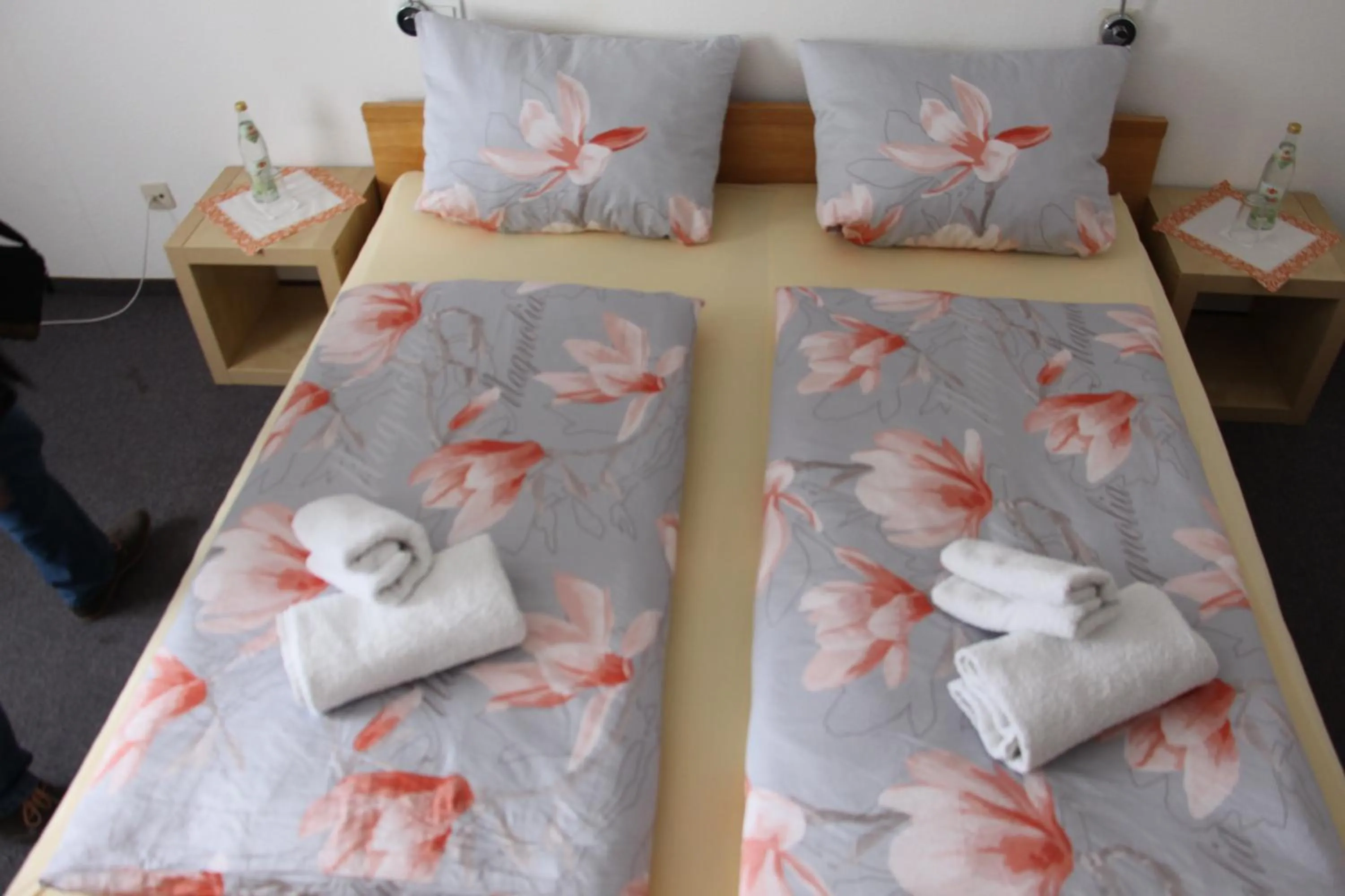 Bed in Gasthof Gruner Baum