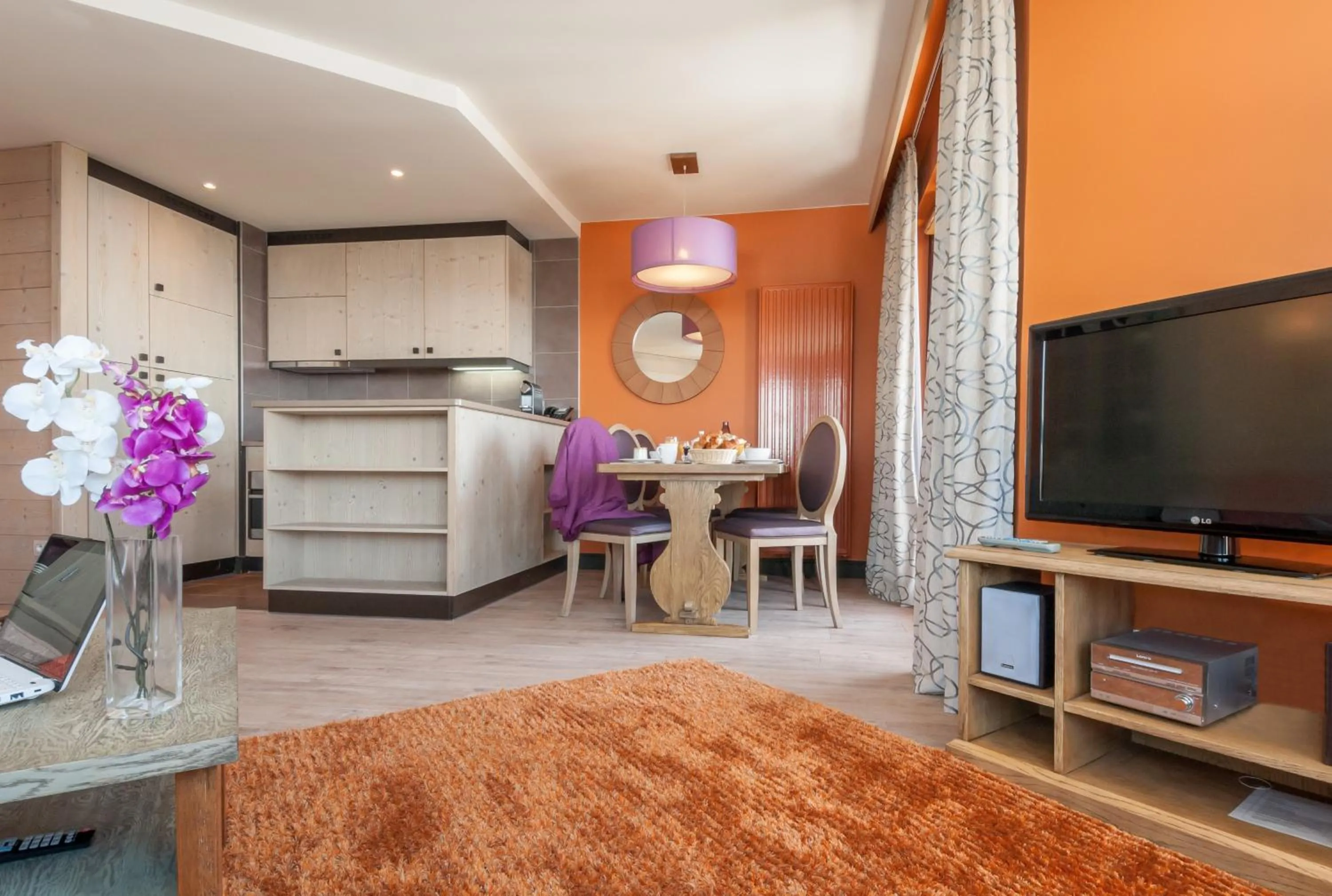 Communal lounge/ TV room, Bed in Résidence Pierre & Vacances Premium L'Amara