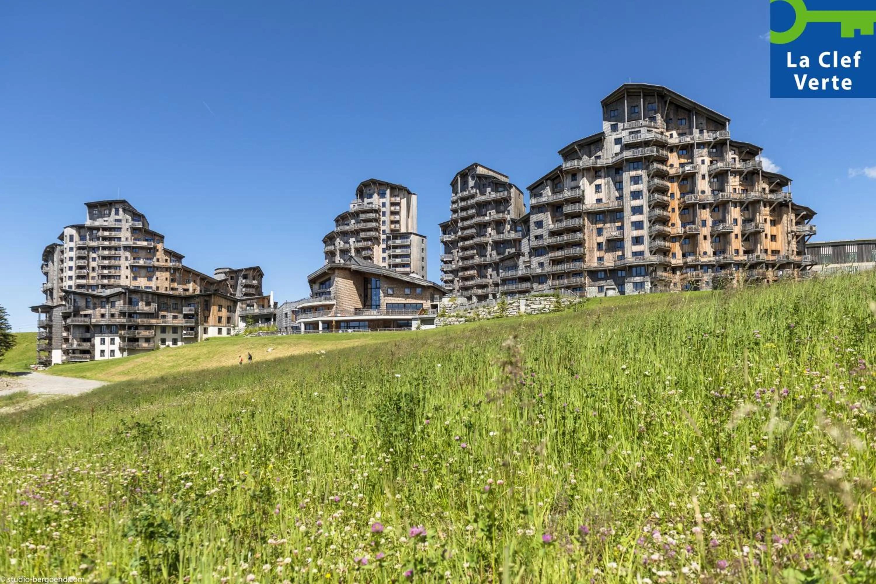 Property building in Résidence Pierre & Vacances Premium L'Amara