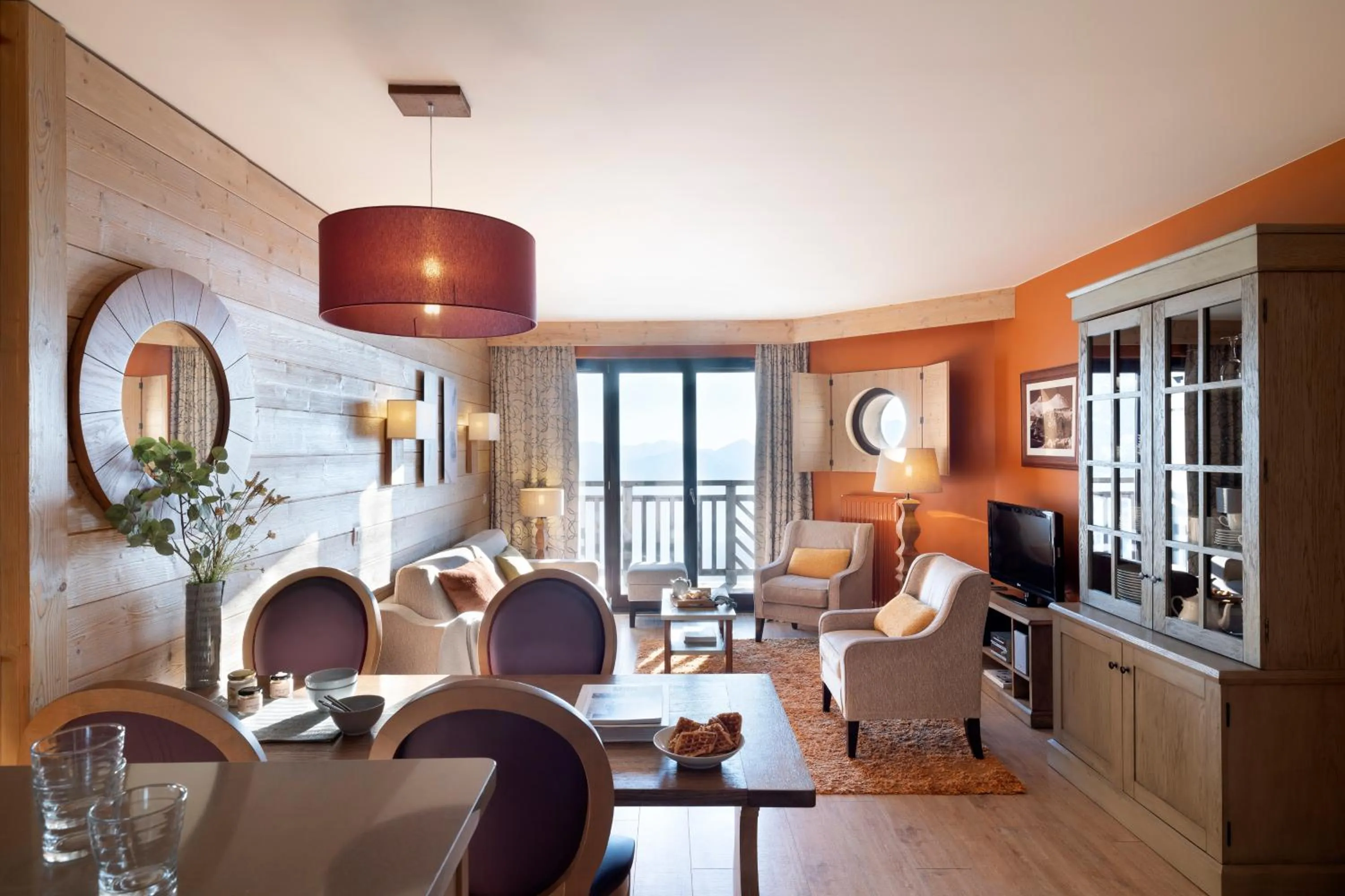 Communal lounge/ TV room in Résidence Pierre & Vacances Premium L'Amara
