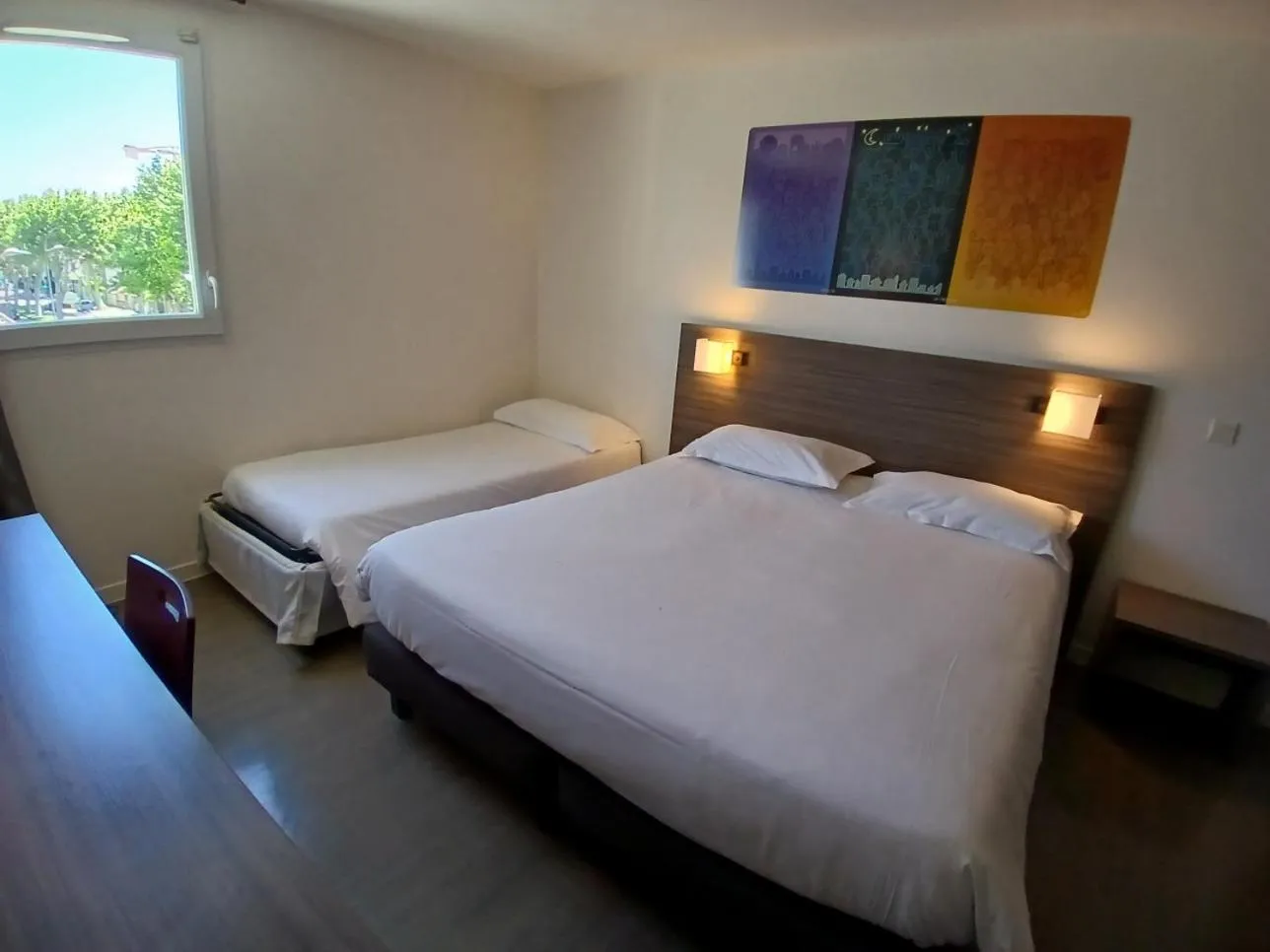 Bathroom, Bed in Appart’hôtel Hevea