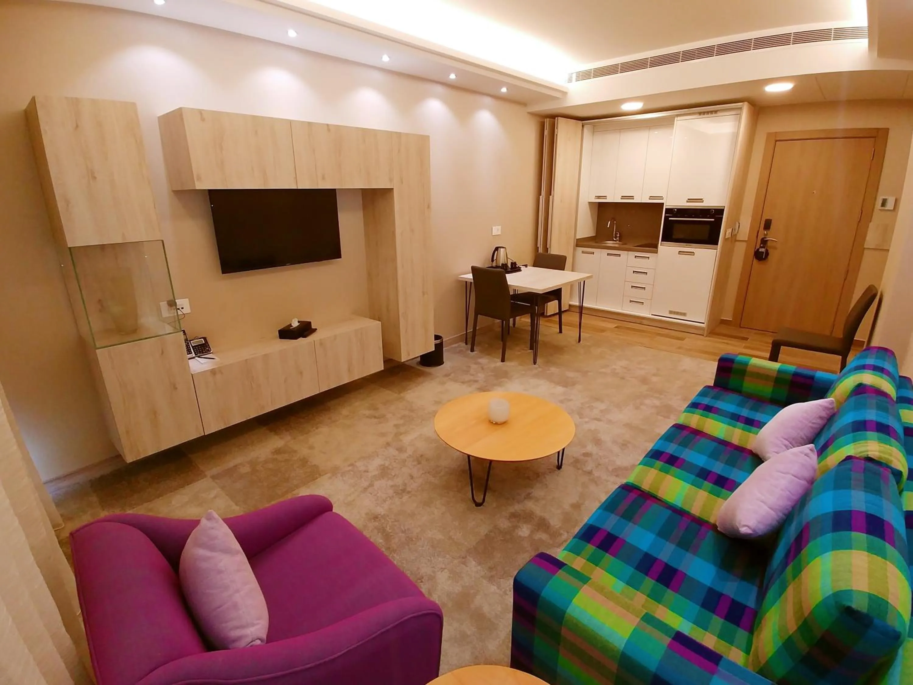 Bed in Maximus Hotel Byblos