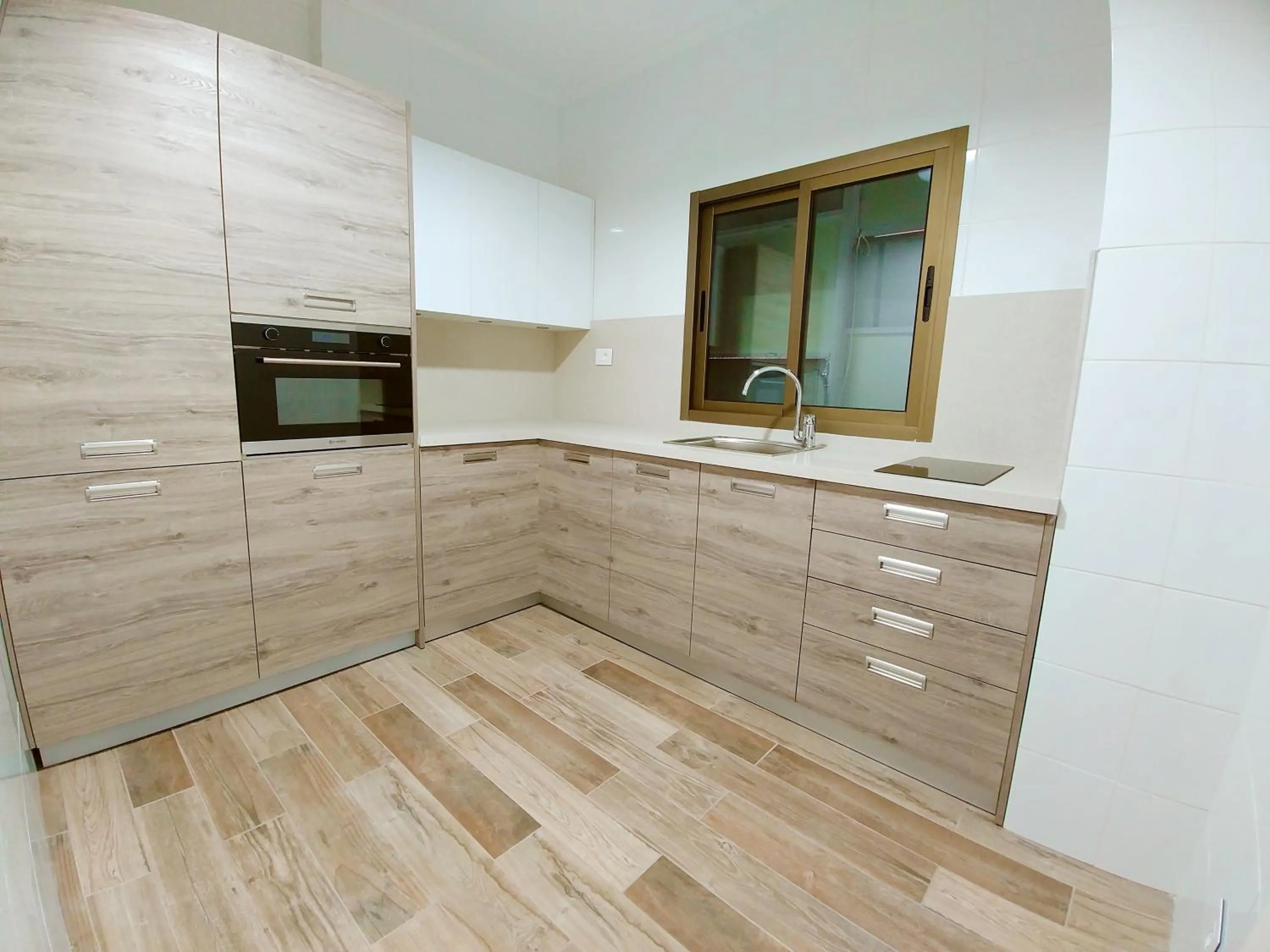 Kitchen or kitchenette in Maximus Hotel Byblos