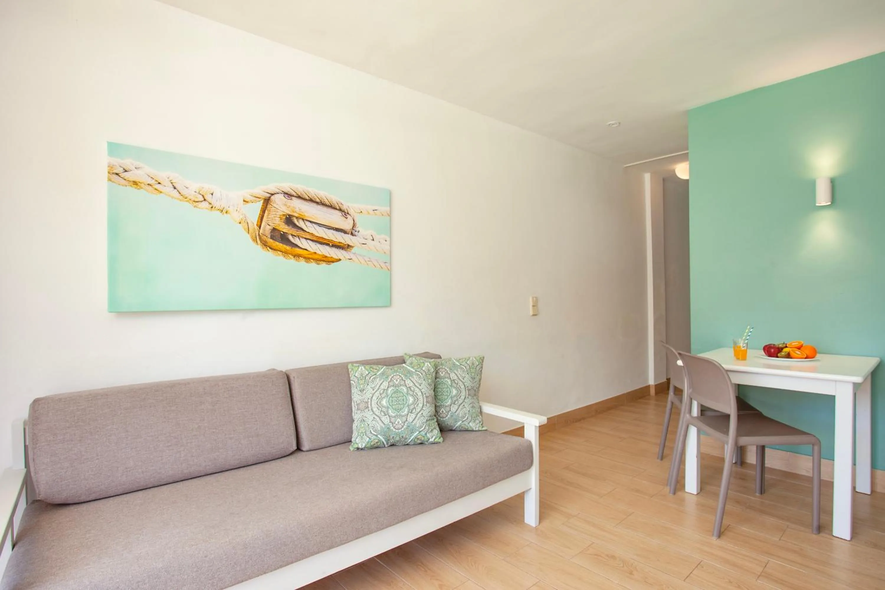 Living room in BJ Apartamentos Club Sa Coma