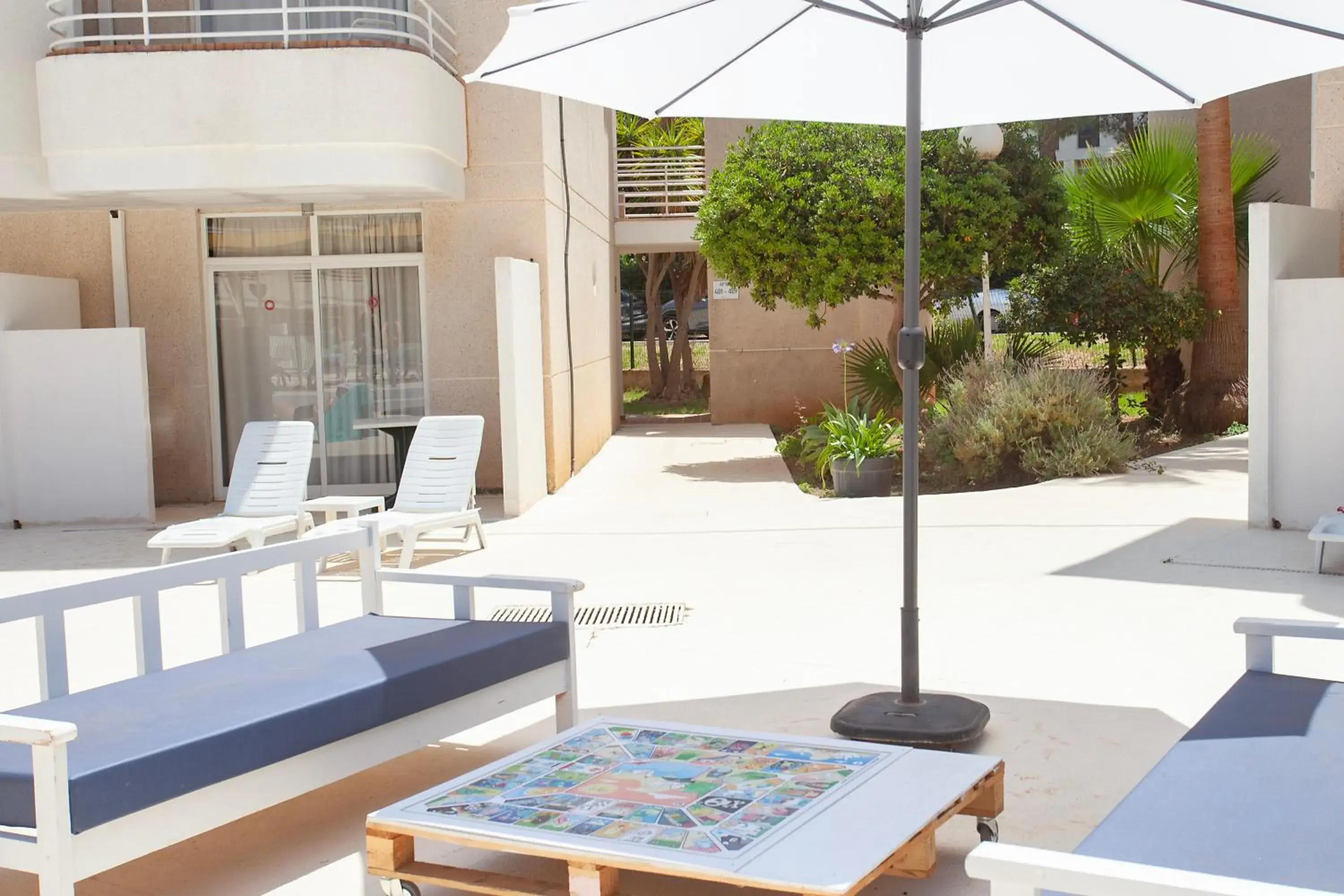 Swimming pool in BJ Apartamentos Club Sa Coma Swimming pool in BJ Apartamentos Club Sa Coma