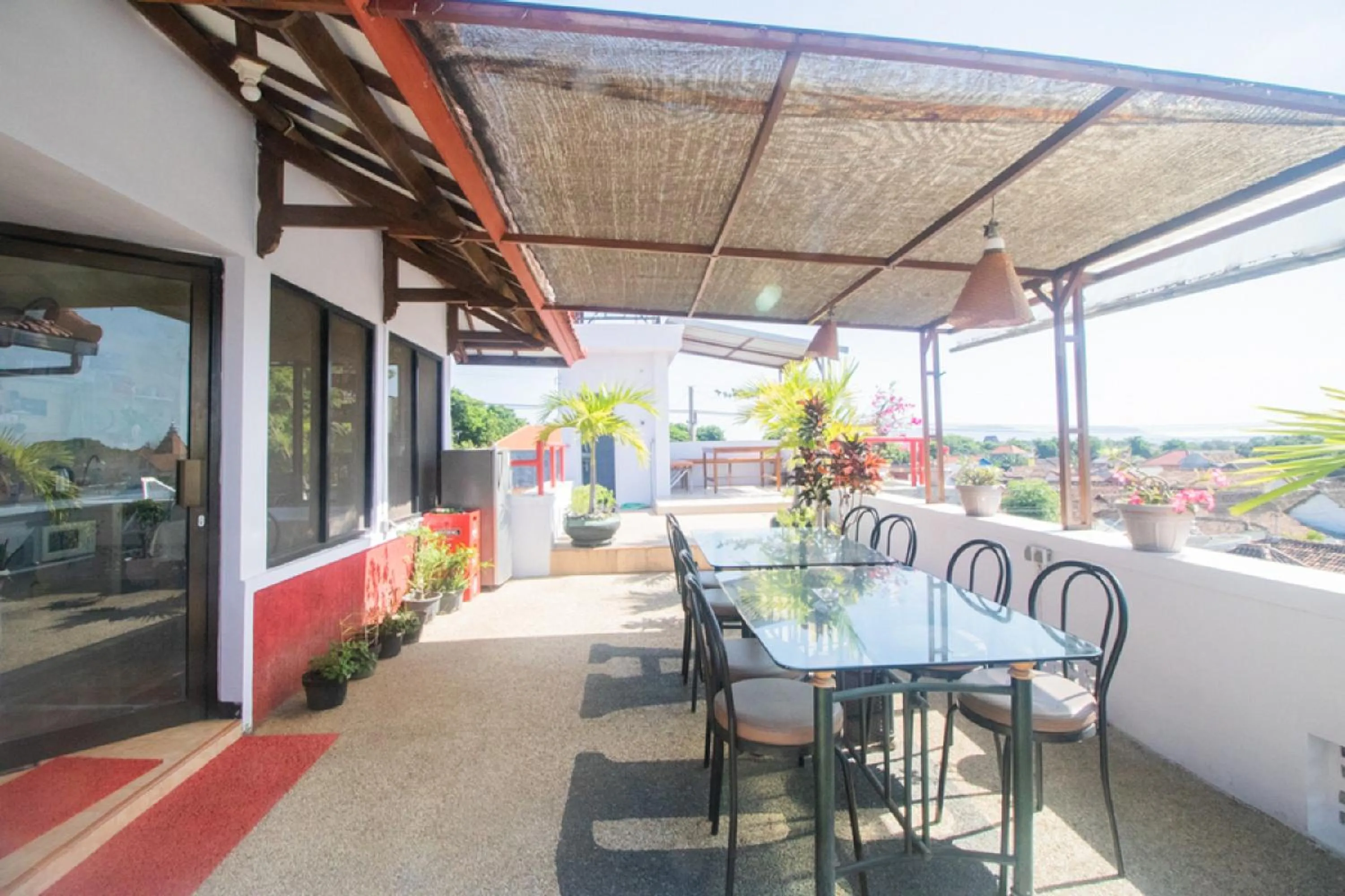 Patio in RedDoorz near Pantai Boom