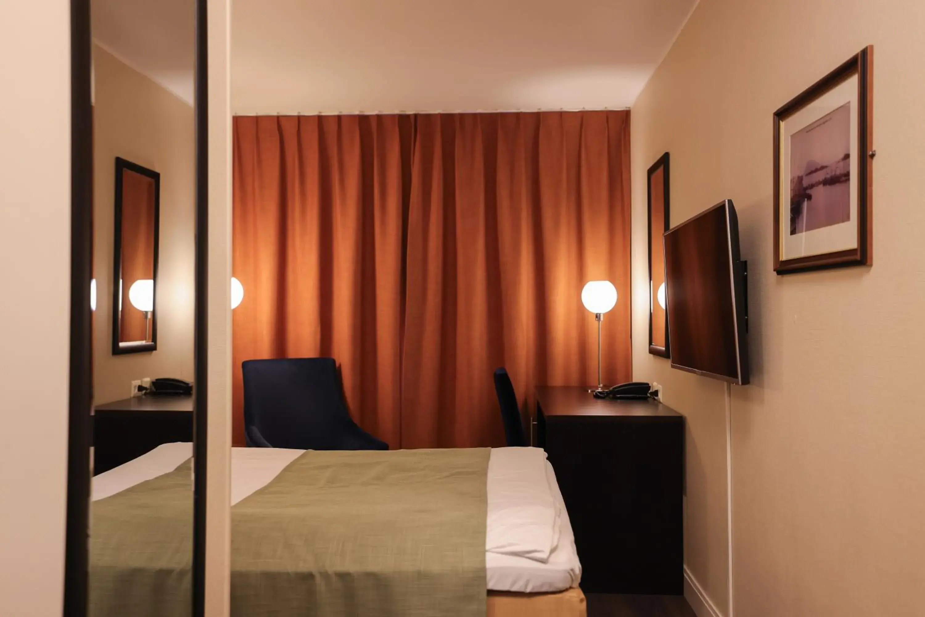 Bed in Quality Hotel Florø Bed in Quality Hotel Florø