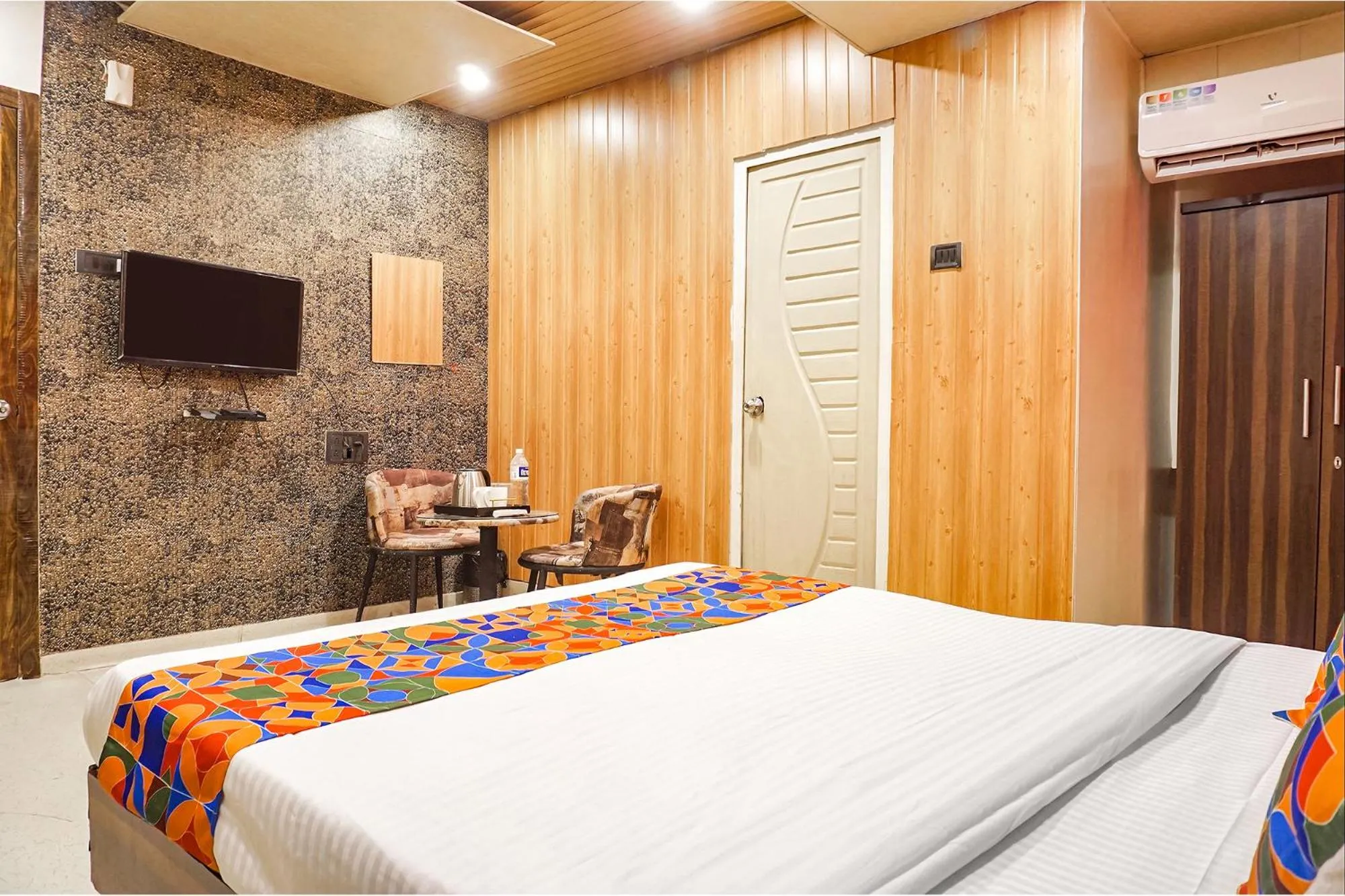 Bed in FabExpress Gargi Executive - Shaniwar wada