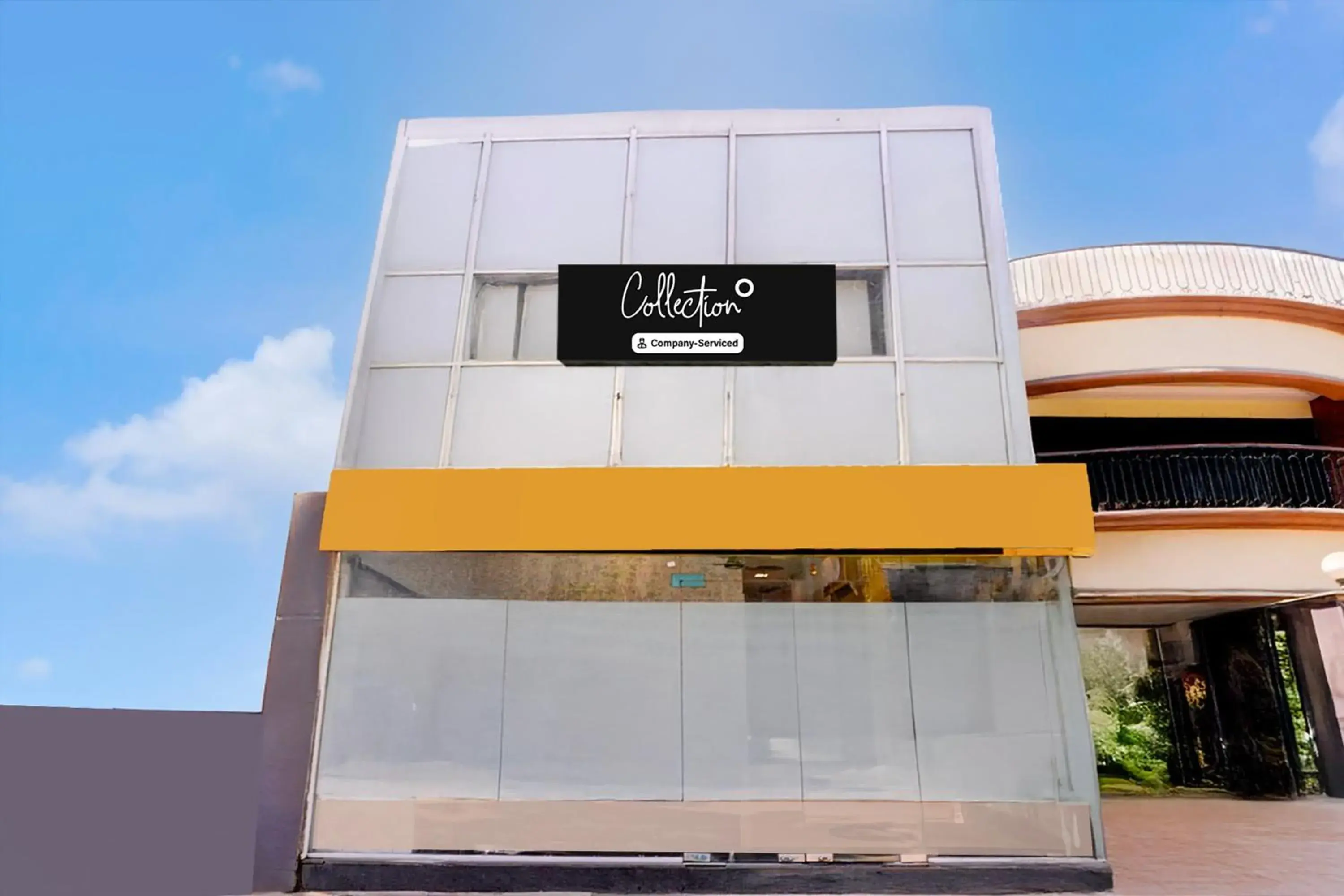 Super Collection O Andheri West Near KokilaBen Hospital Super Collection O Andheri West Near KokilaBen Hospital