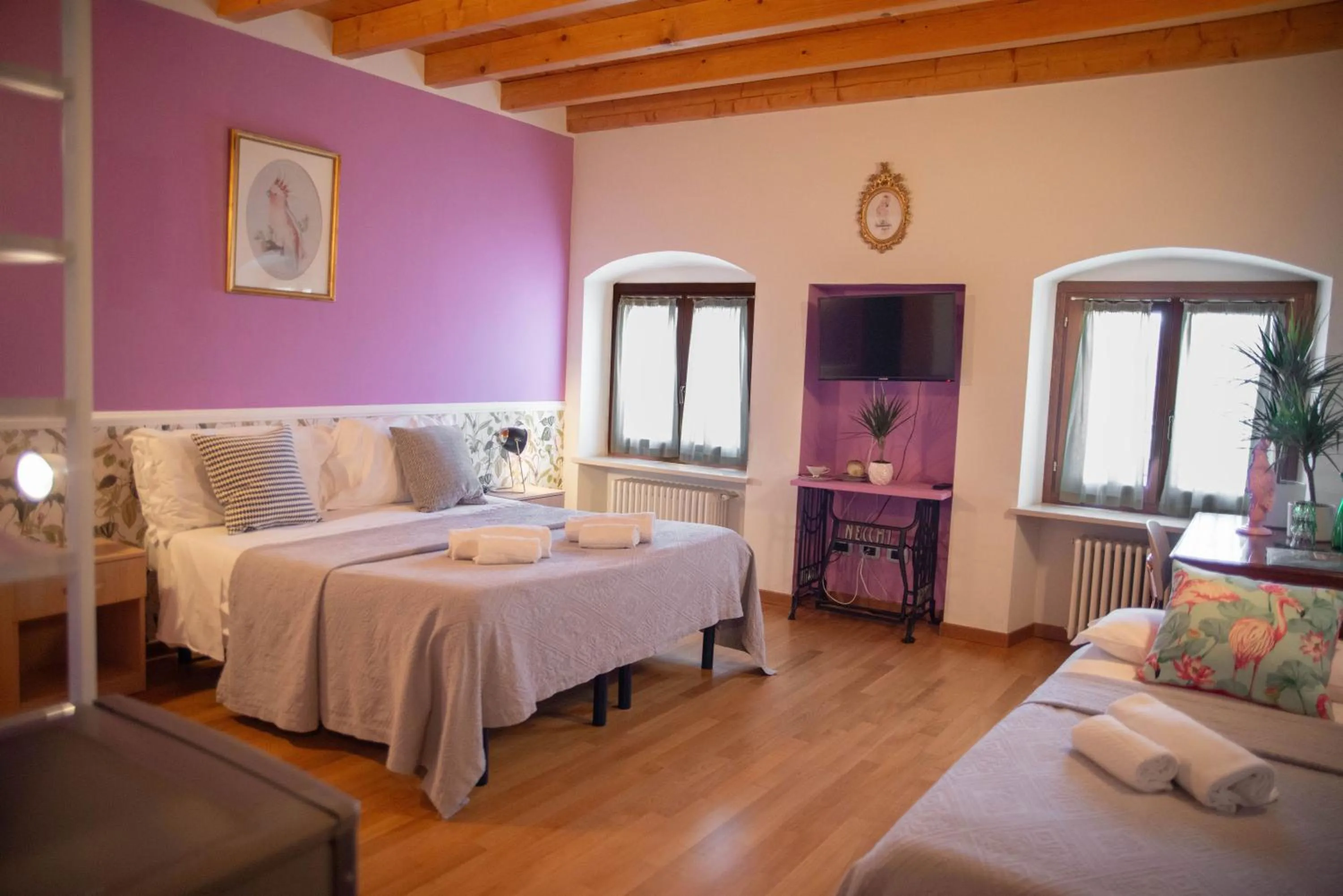 Bed in Pietra di Verona Residenza