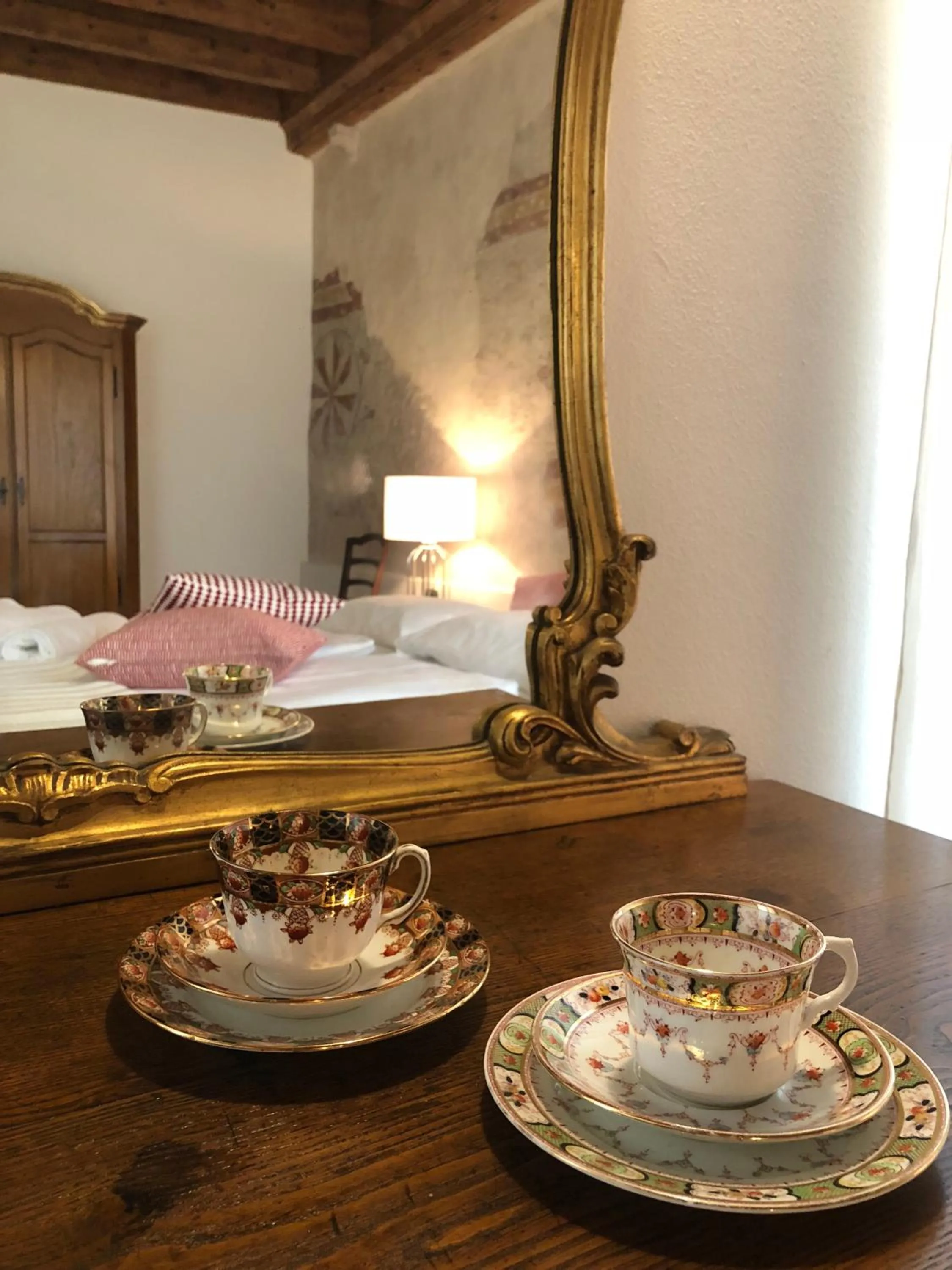 Decorative detail in Pietra di Verona Residenza