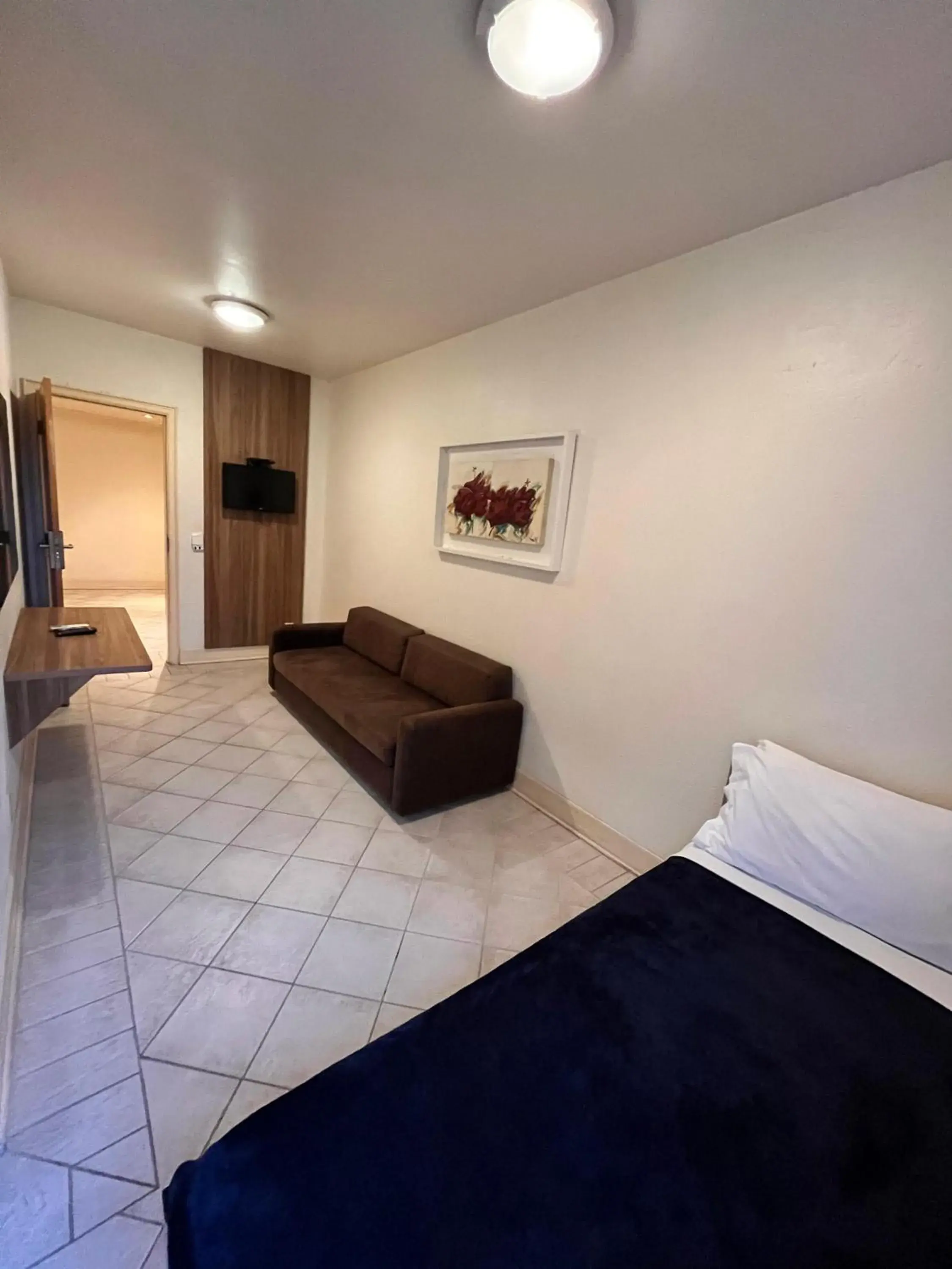 TV and multimedia, Bed in Hotel Torres da Cachoeira TV and multimedia, Bed in Hotel Torres da Cachoeira