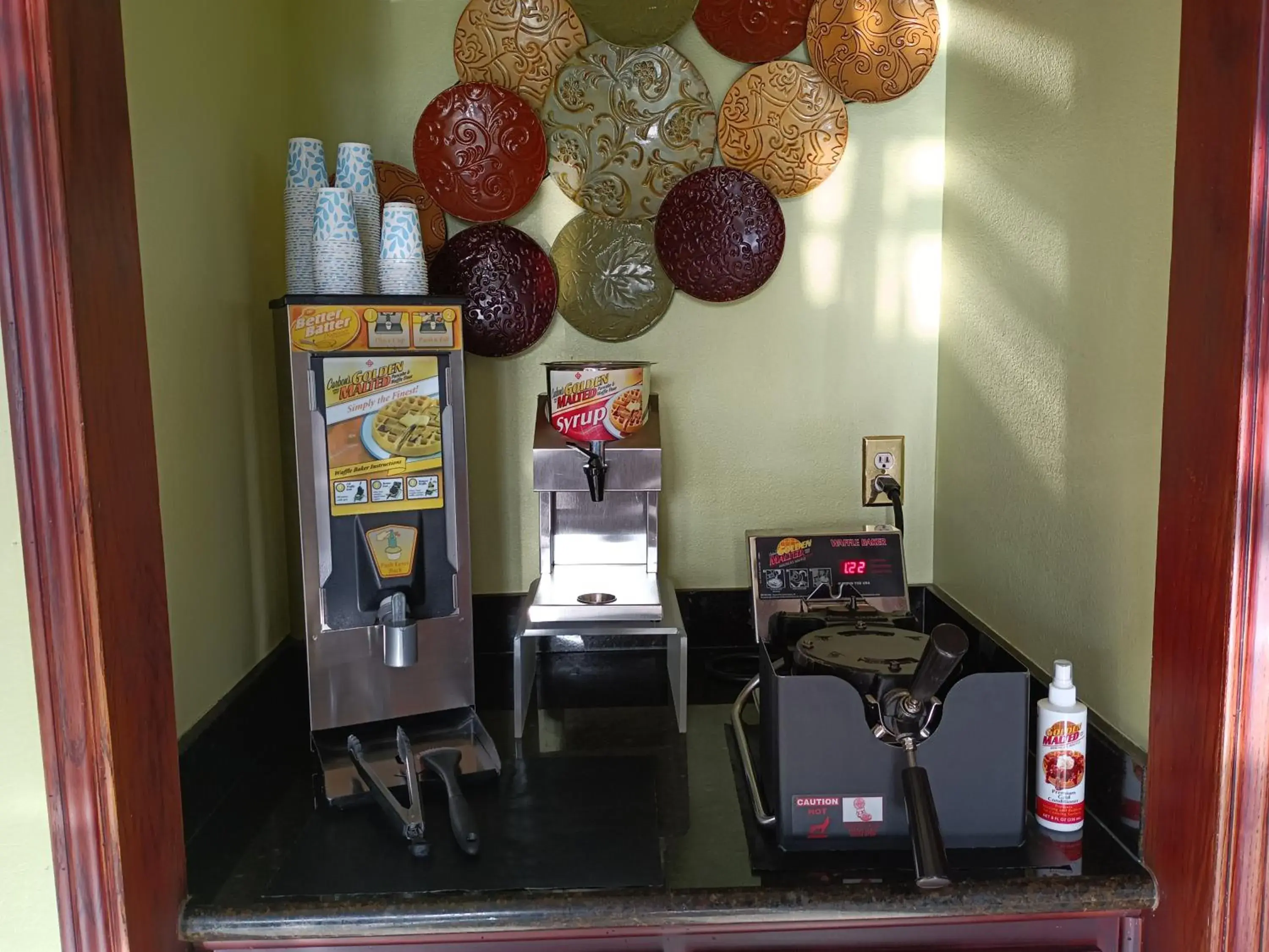 Continental breakfast in Americas Best Value Inn & Suites-Alvin/Houston Continental breakfast in Americas Best Value Inn & Suites-Alvin/Houston