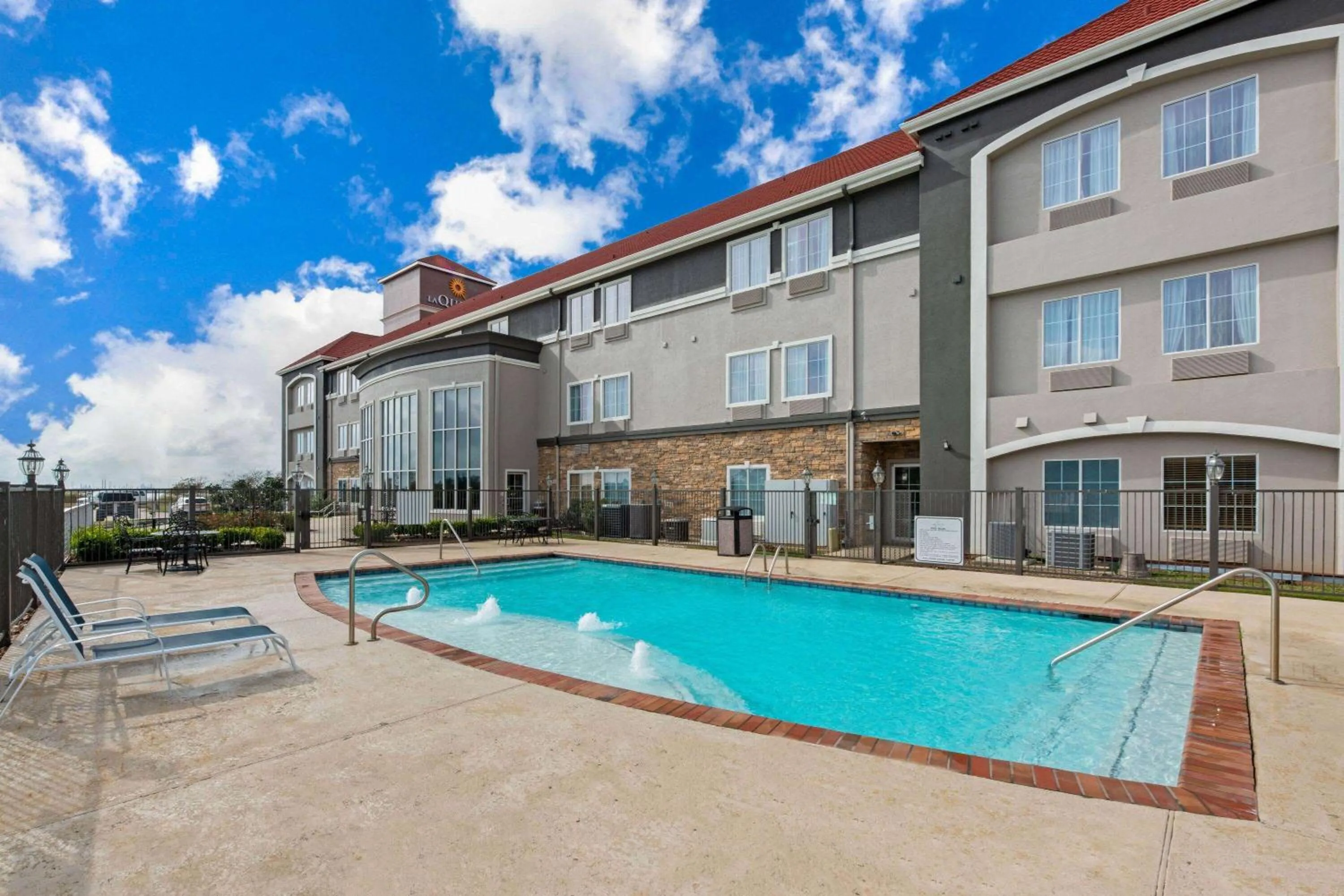 Pool view in La Quinta by Wyndham Bridge City-Orange