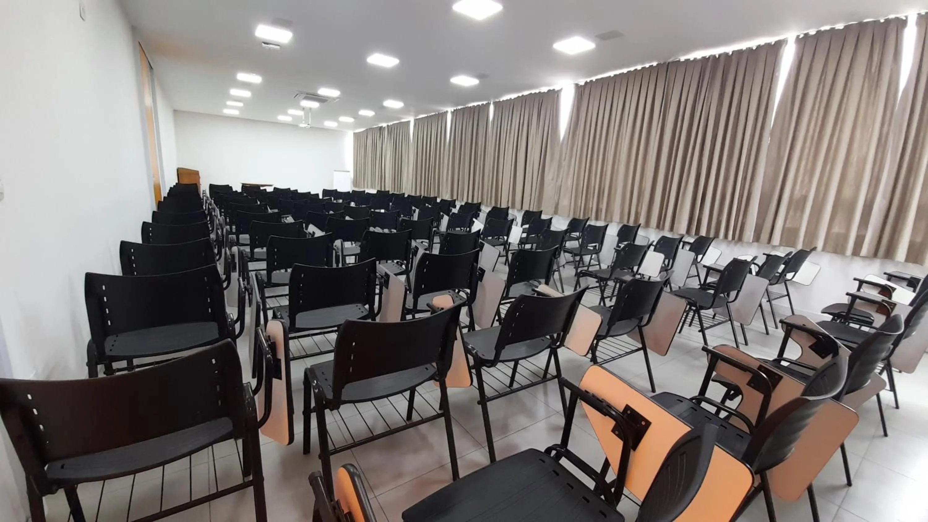 Meeting/conference room in Minas Garden Hotel