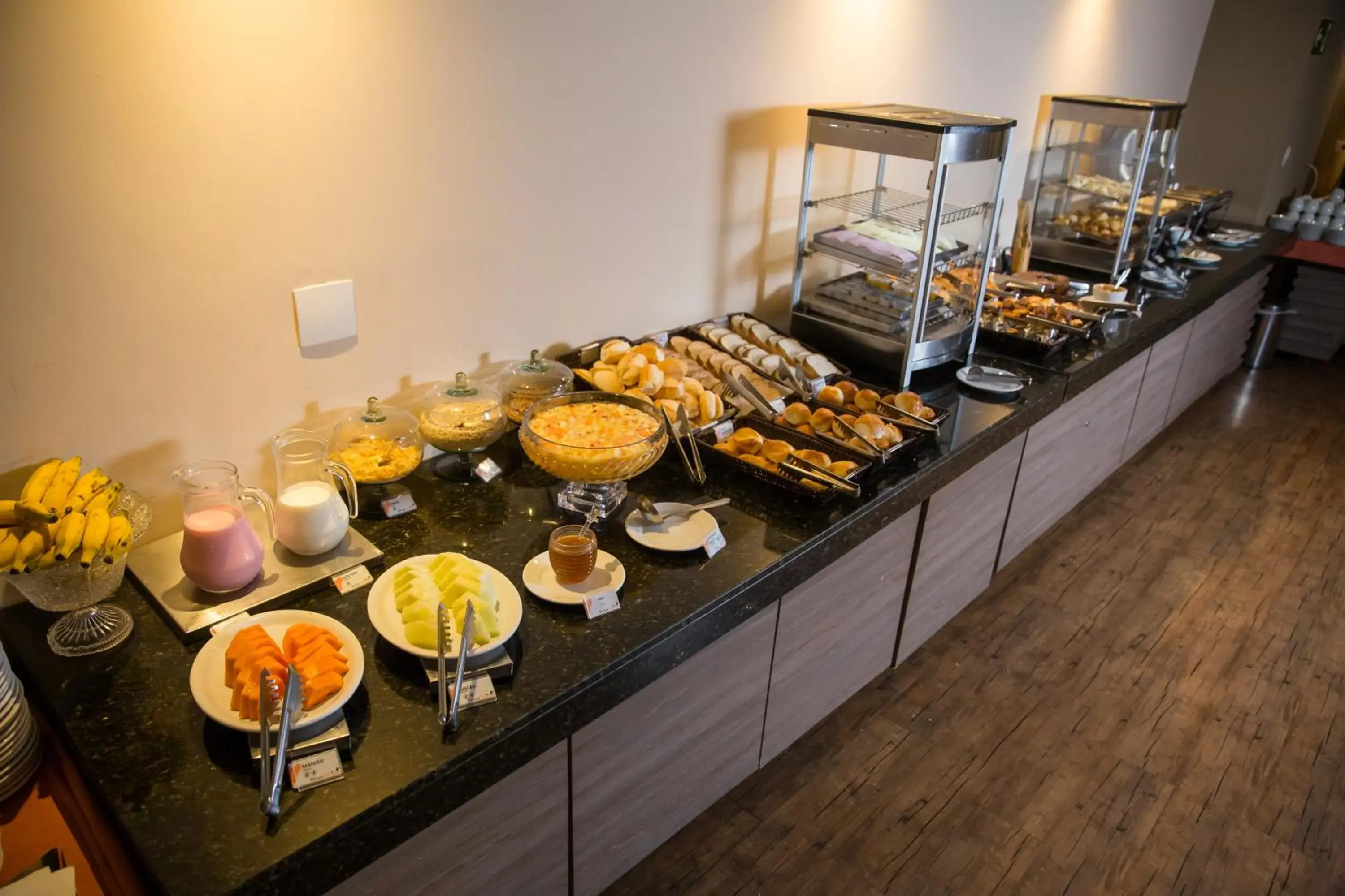 Breakfast in Minas Garden Hotel Breakfast in Minas Garden Hotel