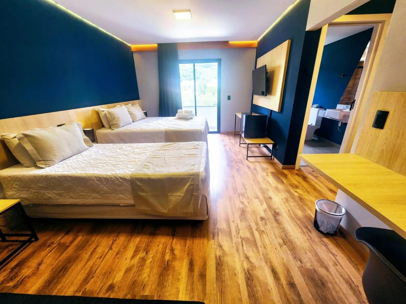 Bedroom, Bed in Minas Garden Hotel