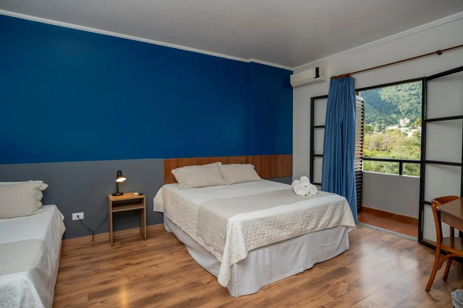 View (from property/room), Bed in Minas Garden Hotel