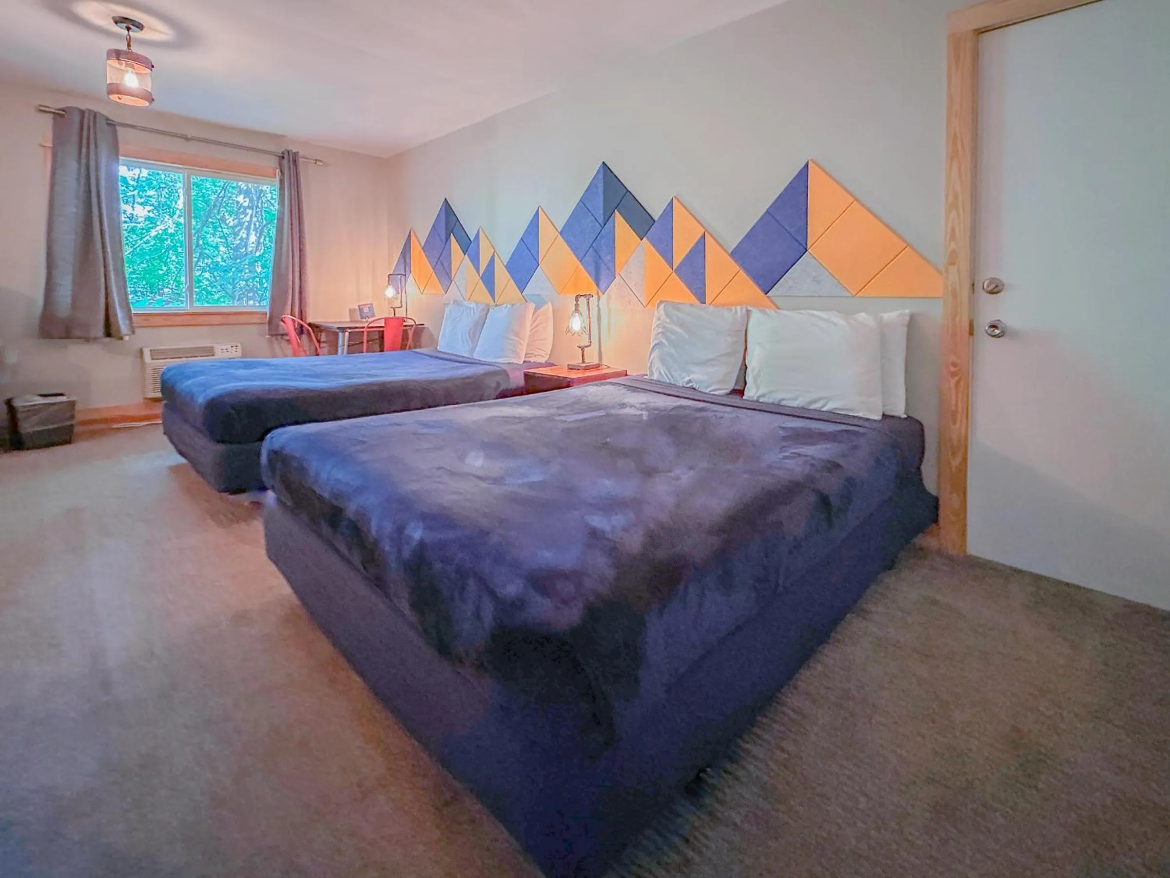 Bed in The Wanderoo Lodge