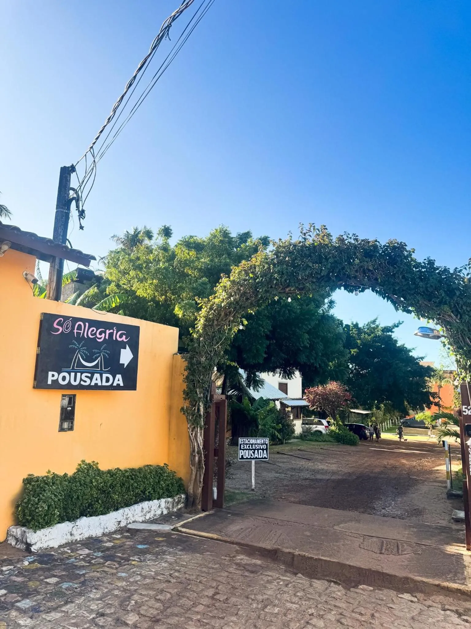 Property building in Pousada Só Alegria