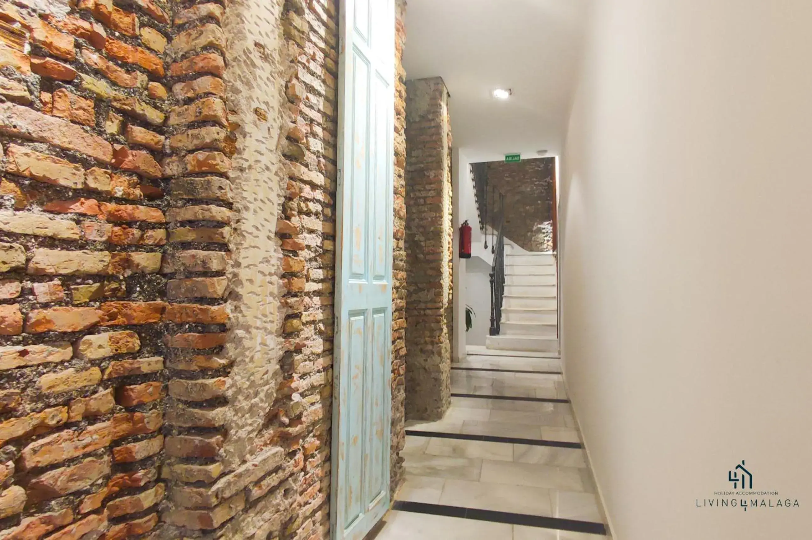 Studio Apartment with Spa Bath and French Balcony in Living4Malaga Skyline Apartments Studio Apartment with Spa Bath and French Balcony in Living4Malaga Skyline Apartments