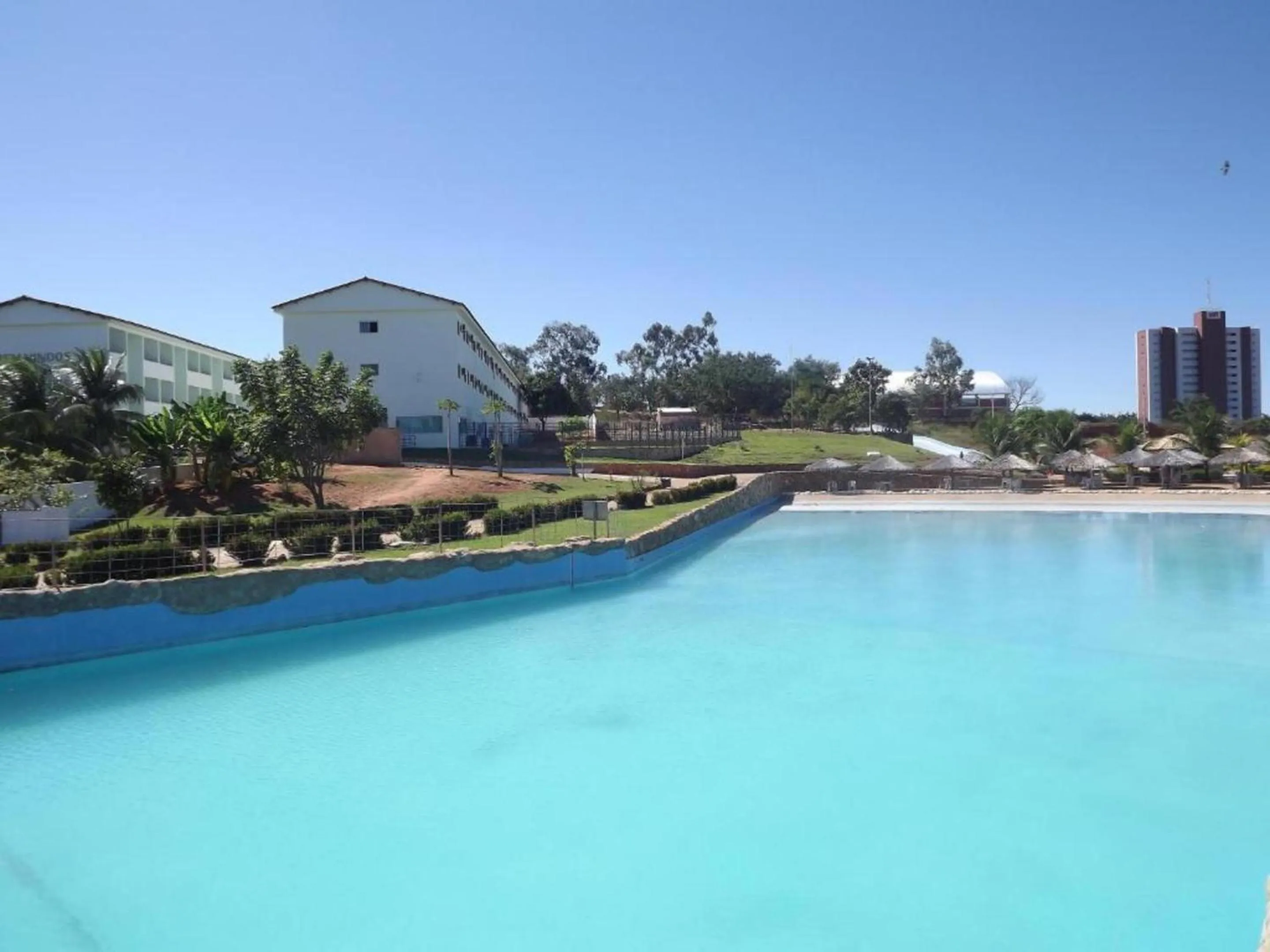 Property building in Verdes Vales Lazer Hotel